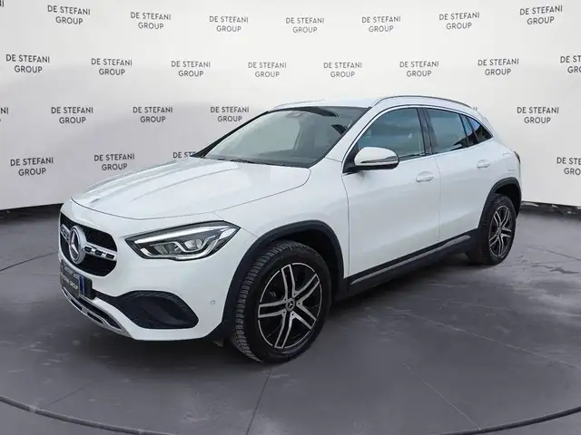 Mercedes-Benz GLA 180 GLA 180 d Automatic Sport Plus