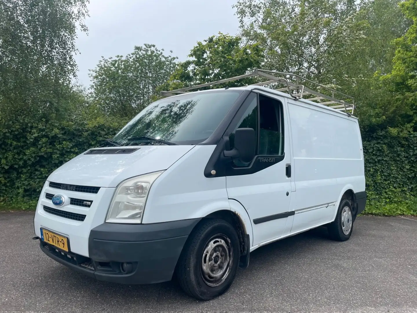Ford Transit 260S 2.2 TDCI Klima Bus VAN Kasten - 2