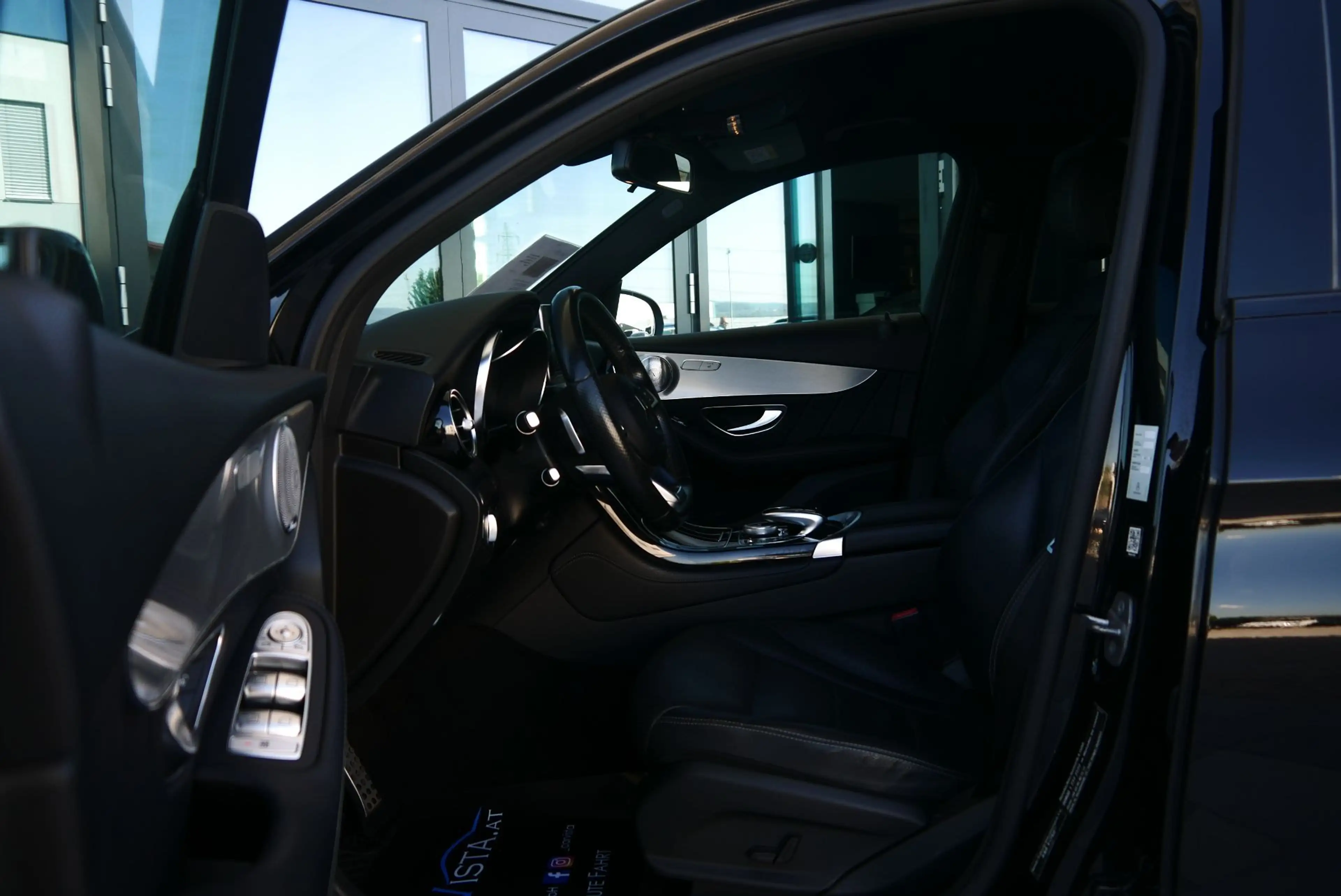 Mercedes-Benz GLC 350 d AMG Line 4Matic * Burmester - Night Paket* — photo 13