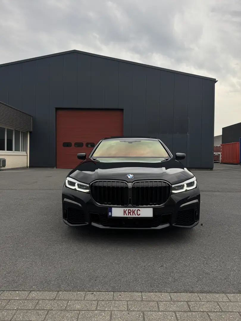 BMW 745 745e - 2
