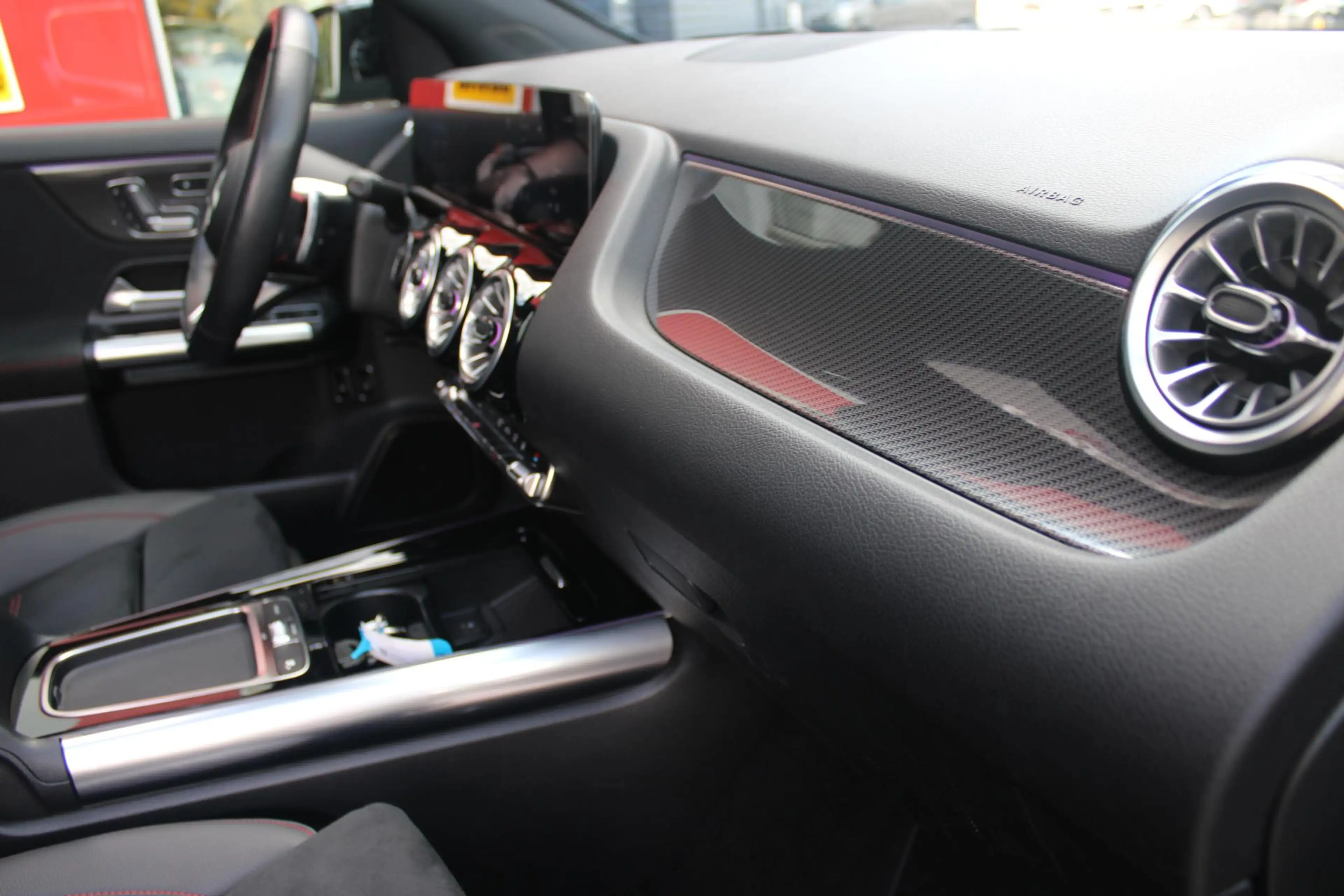 Mercedes-Benz GLA 250 e AMG Line | PANORAMISCH SCHUIF/KANTEL DAK | SFEER — photo 38
