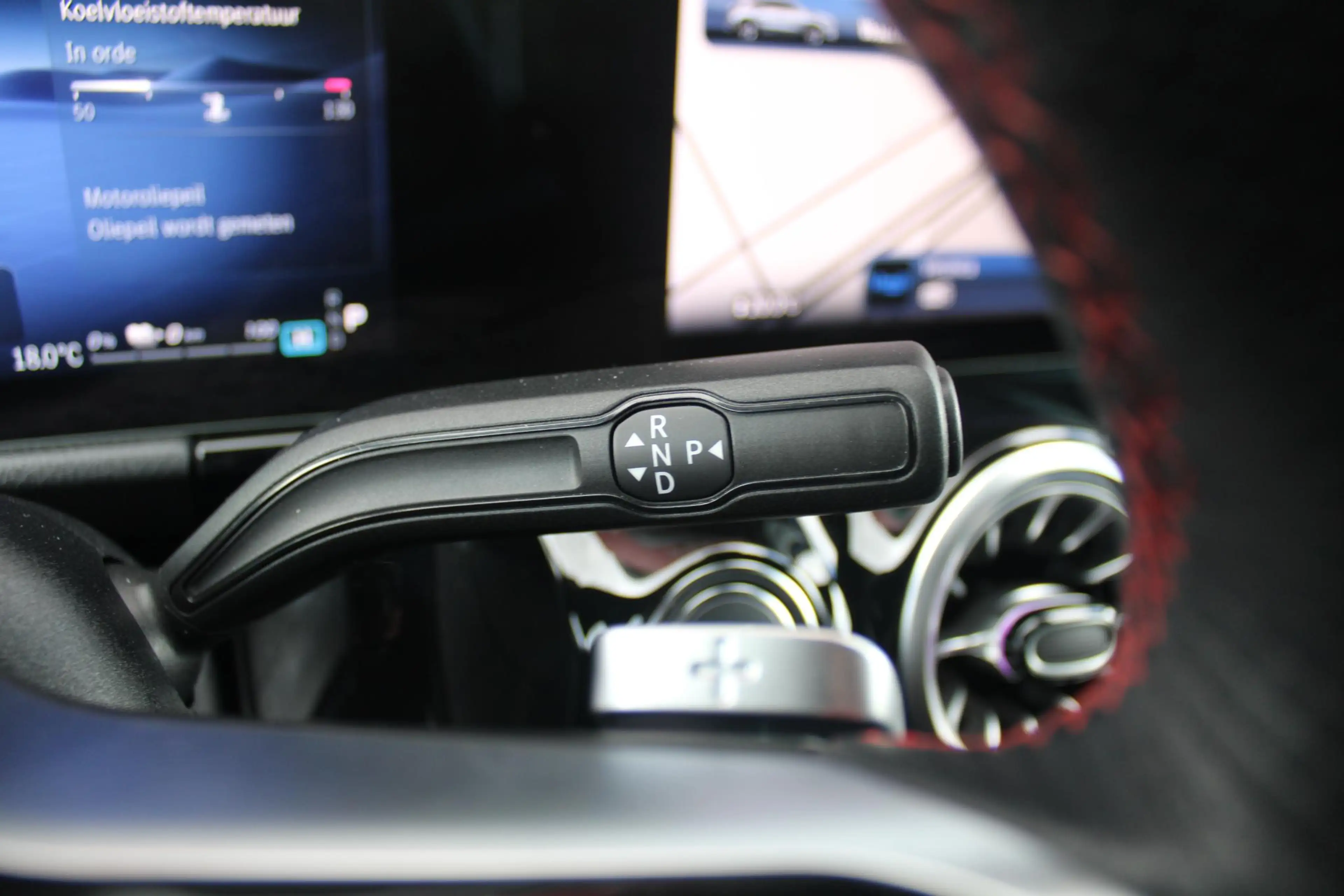 Mercedes-Benz GLA 250 e AMG Line | PANORAMISCH SCHUIF/KANTEL DAK | SFEER — photo 48