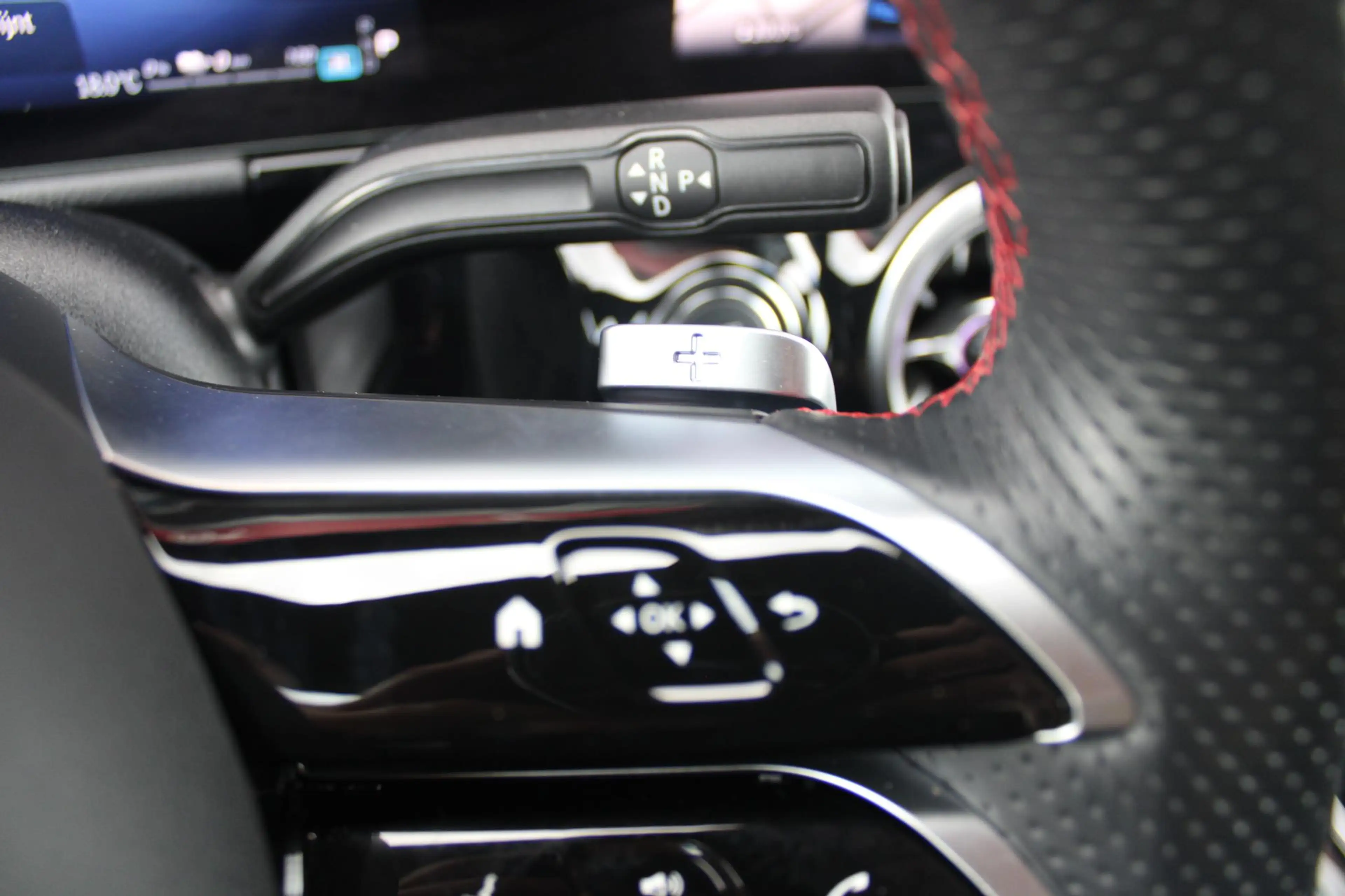 Mercedes-Benz GLA 250 e AMG Line | PANORAMISCH SCHUIF/KANTEL DAK | SFEER — photo 47