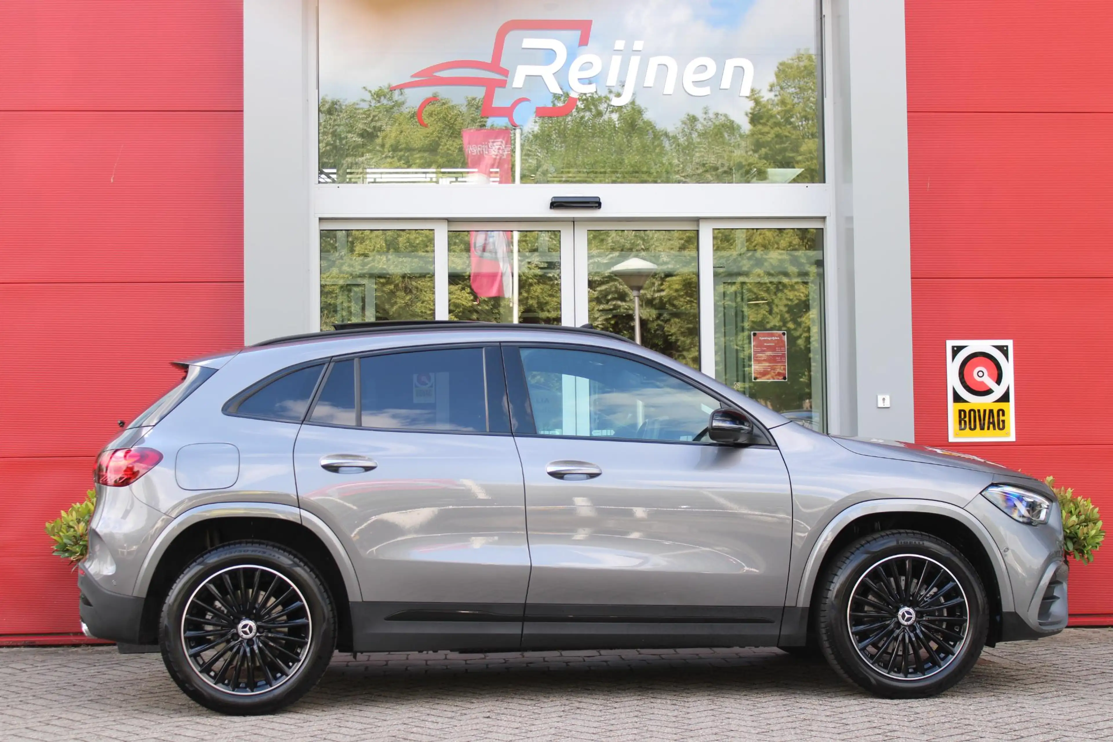 Mercedes-Benz GLA 250 e AMG Line | PANORAMISCH SCHUIF/KANTEL DAK | SFEER — photo 13