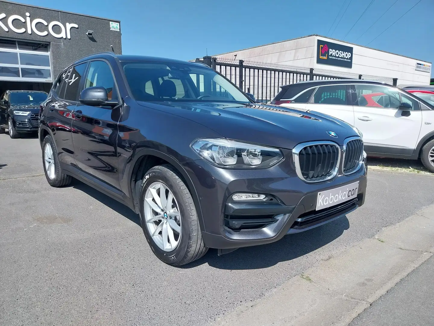 BMW X3 2.0iA xDrive Boite Auto//NAVI-CAMERA-PARK ASSIST// Zwart - 1