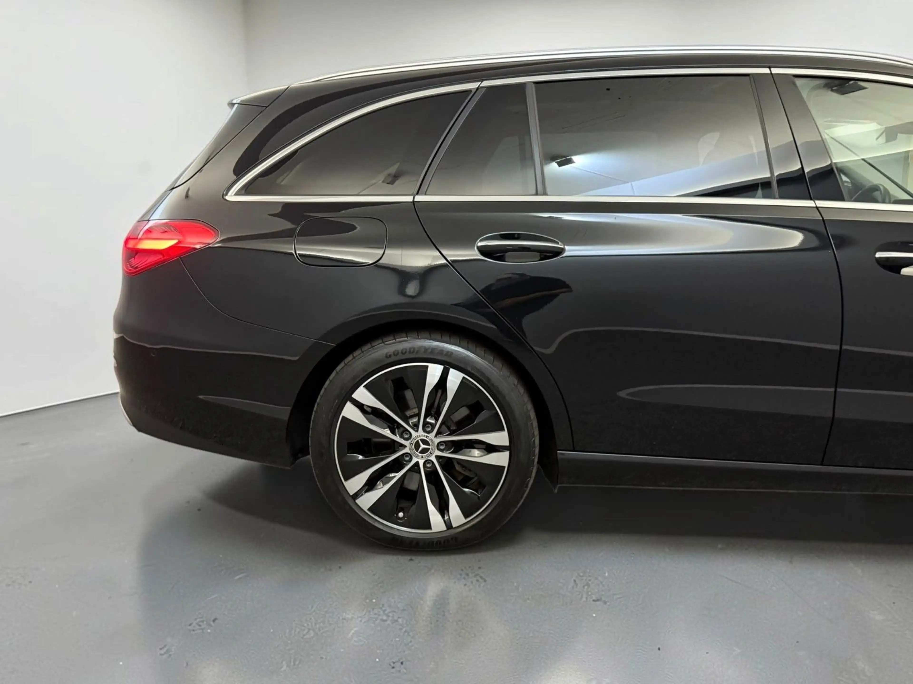 Mercedes-Benz C 300 de T Avantgarde PANO*SITZKLIM*DIGI-LIGHT — photo 8
