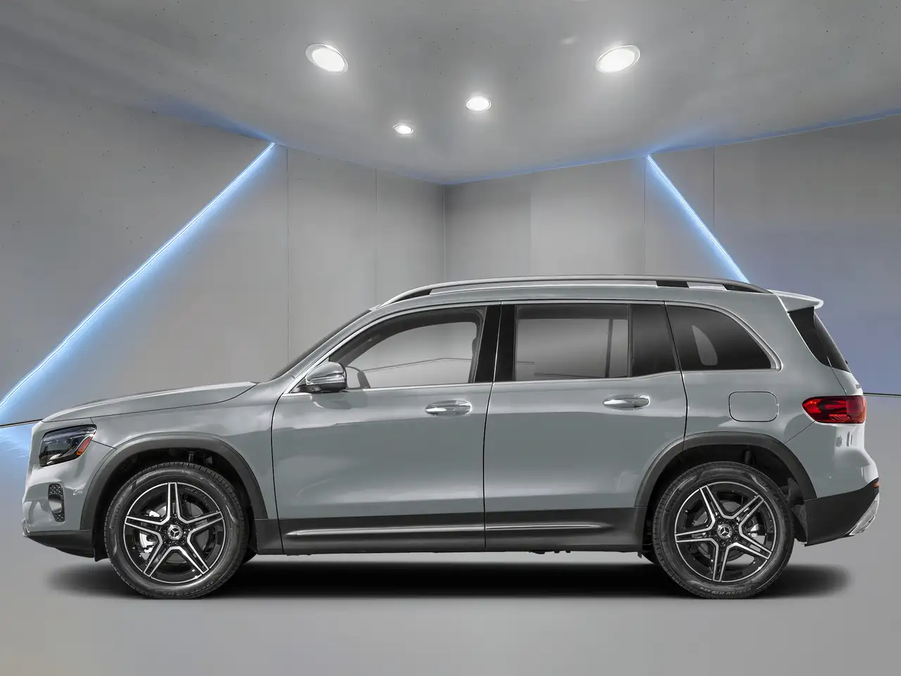 Mercedes-Benz GLB снимка Mercedes-Benz GLB