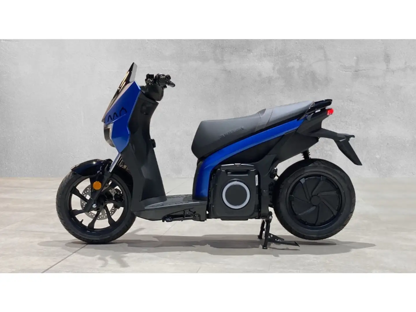 SEAT 50 eScooter Tarifa Blue 172 km Reichweite - 2