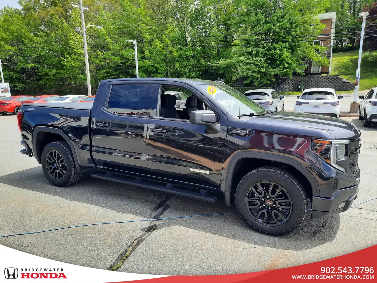 GMC Sierra 1500 photo GMC Sierra 1500