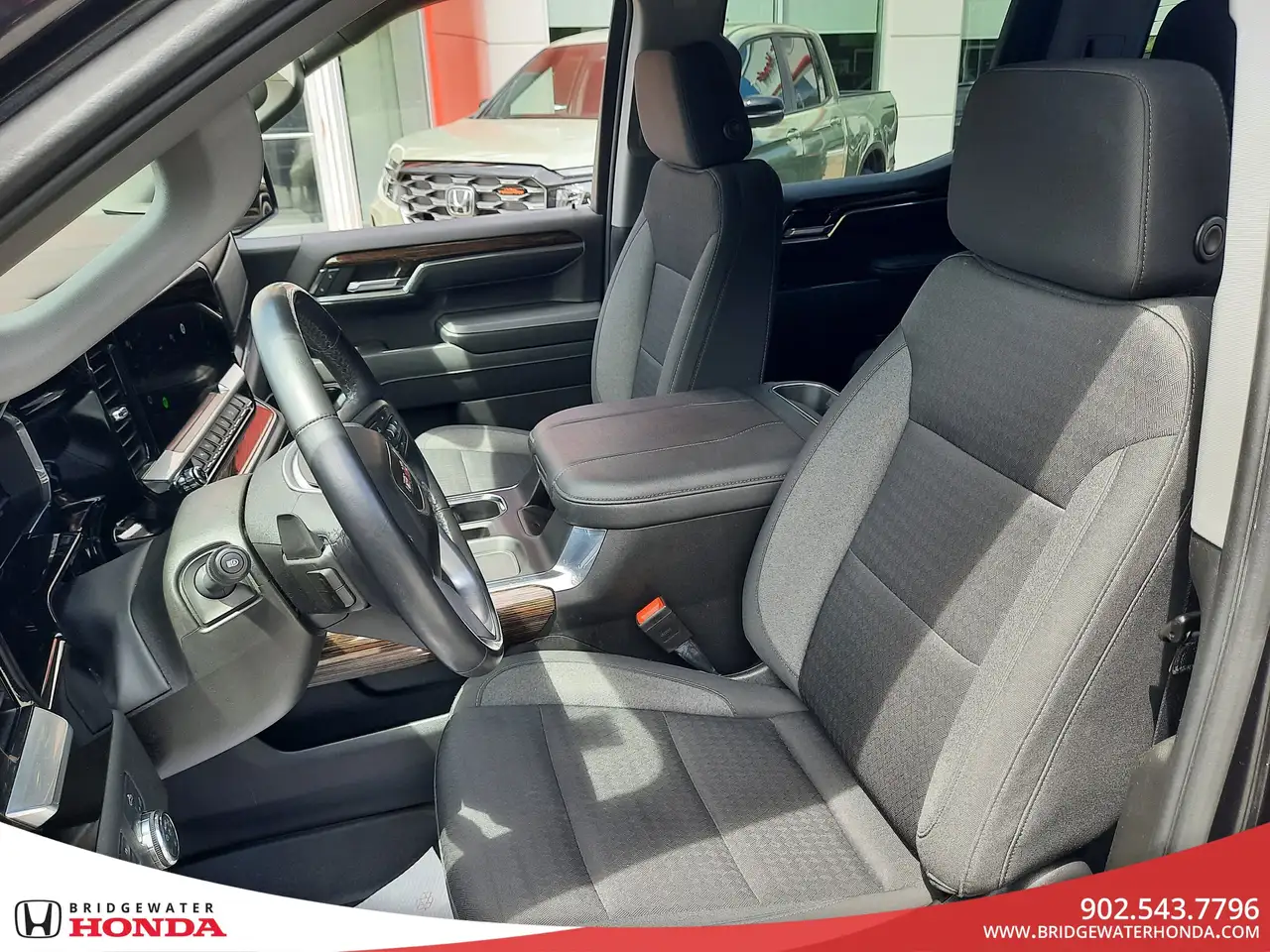 GMC Sierra 1500 photo GMC Sierra 1500