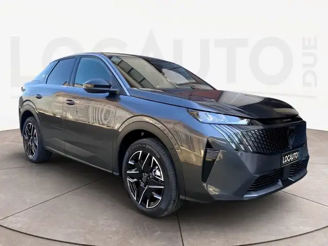 Peugeot 3008 view 3