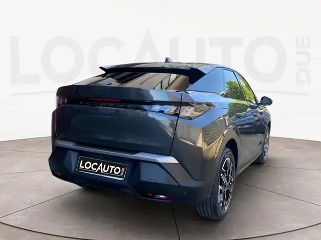 Peugeot 3008 view 4