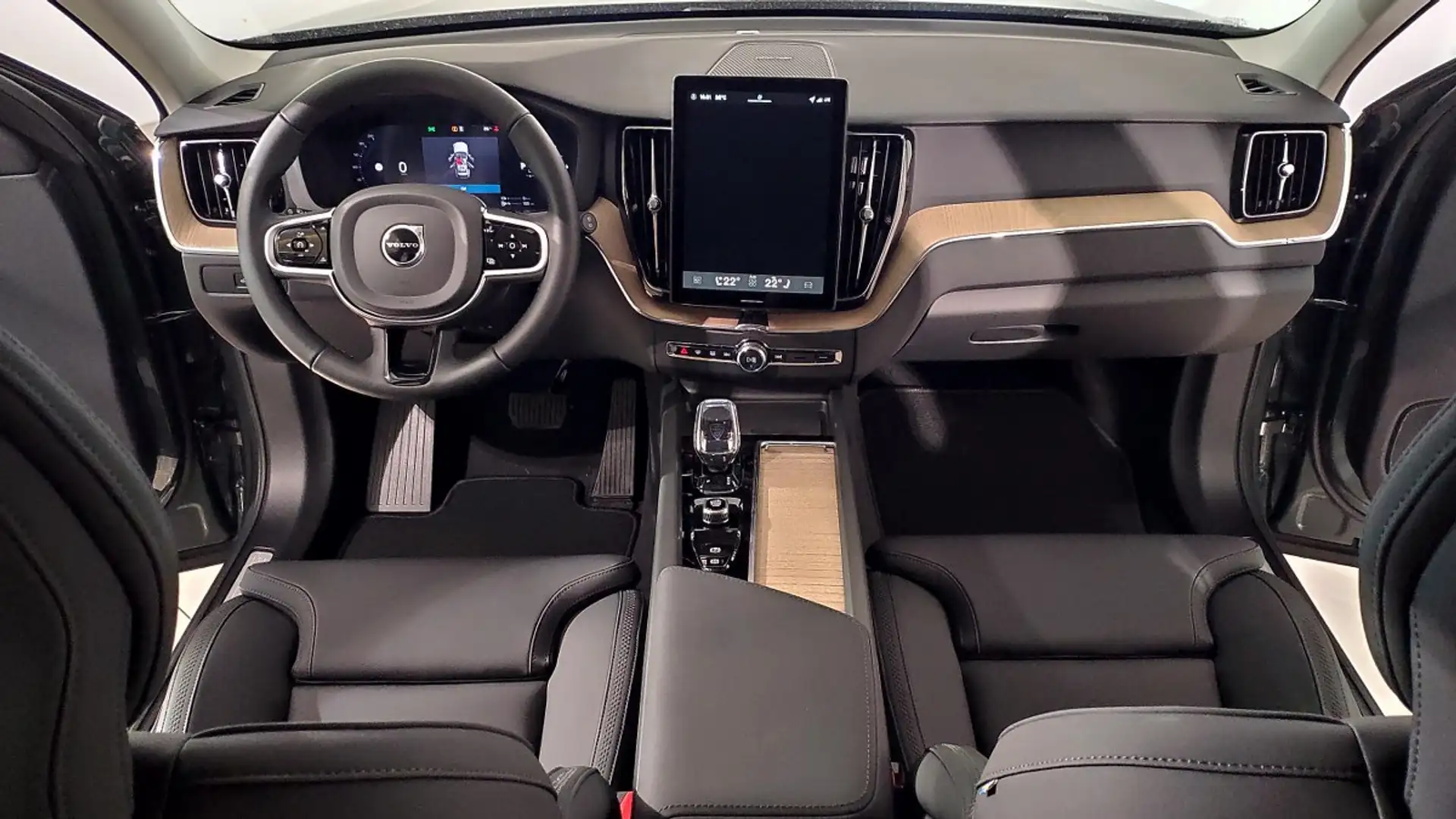 Volvo XC60 T6 Plug In Hybrid Awd Automatico Plus Bright Vert - 2