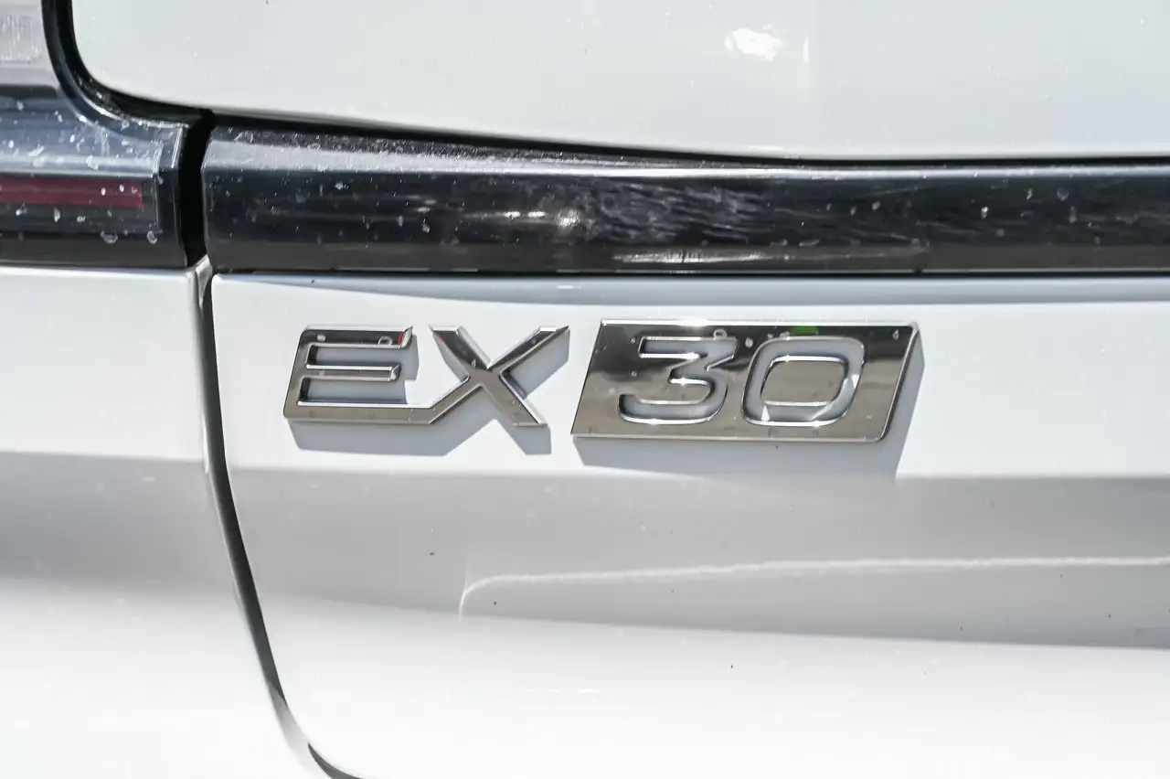 Volvo EX30 снимка Volvo EX30
