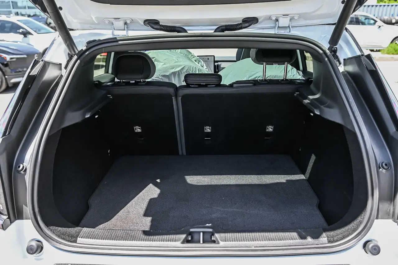 Volvo EX30 снимка Volvo EX30