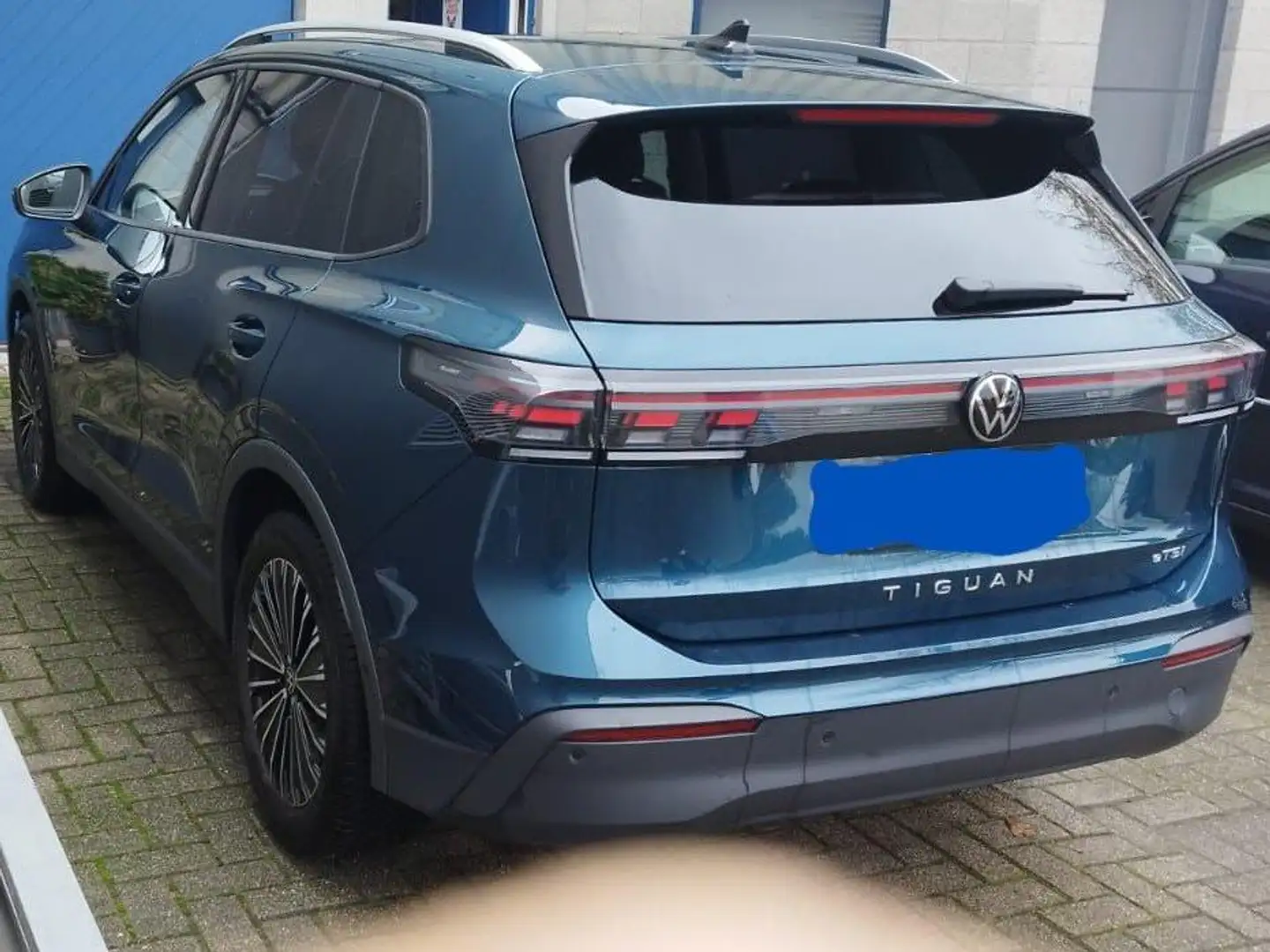 Volkswagen Tiguan Tiguan 1.5 eTSI OPF DSG Life Blauw - 1