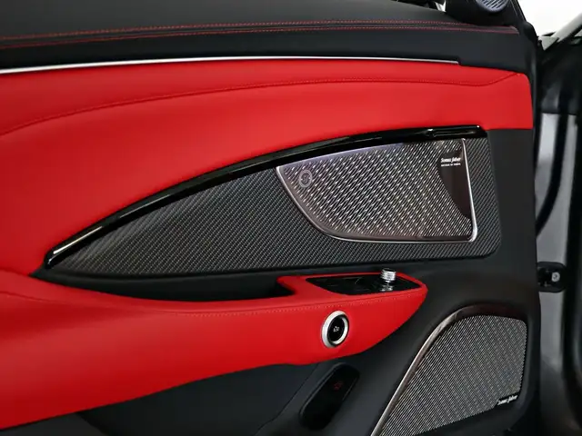 Maserati Granturismo view 6
