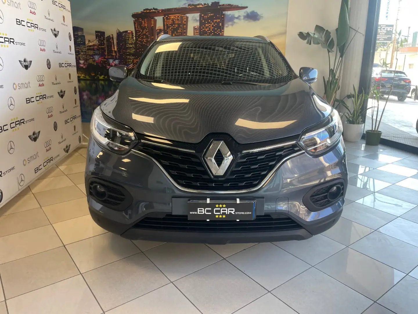 Renault Kadjar Blue dCi 115cv EDC Business*NAVI*CAMERA Gris - 2