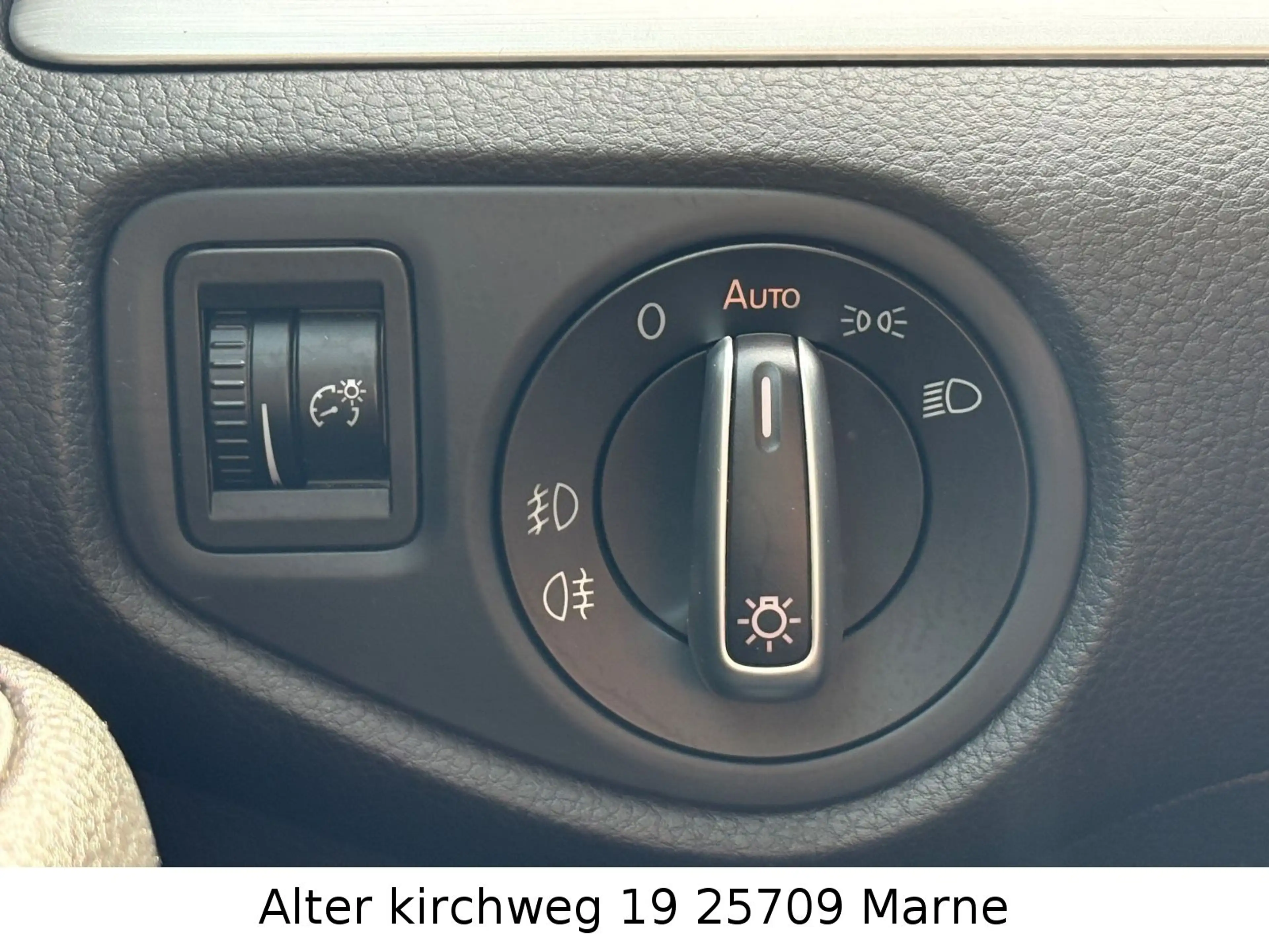 Volkswagen Sharan Highline BMT.PANO.SHZ.AHK.PDC.BT.TÜV NEU — photo 14