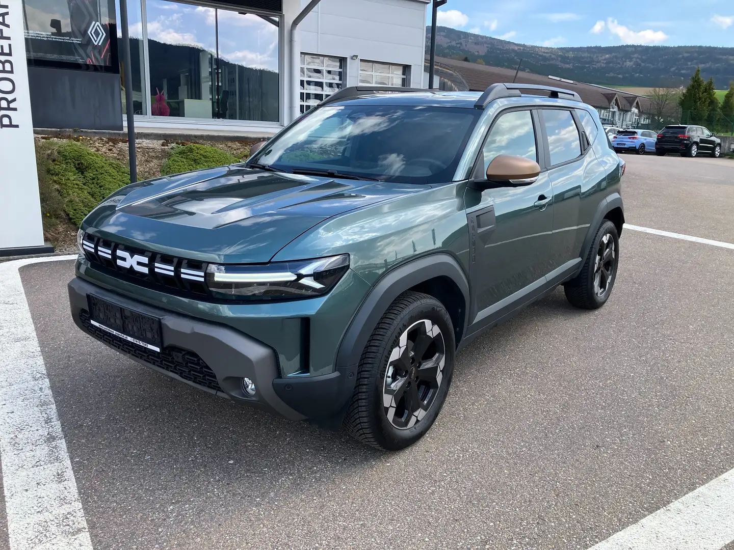 Dacia Duster TCe 130 Extreme 4x4 Fiskal-LKW Grün - 2