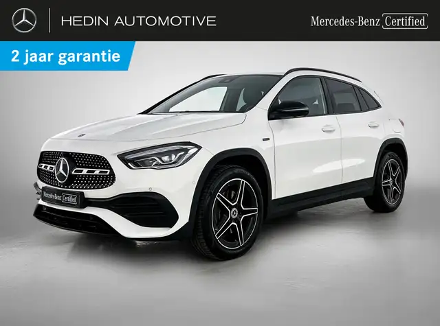 Mercedes-Benz GLA 250 e AMG Line | Night Pack | Dodehoekassistent | 360°