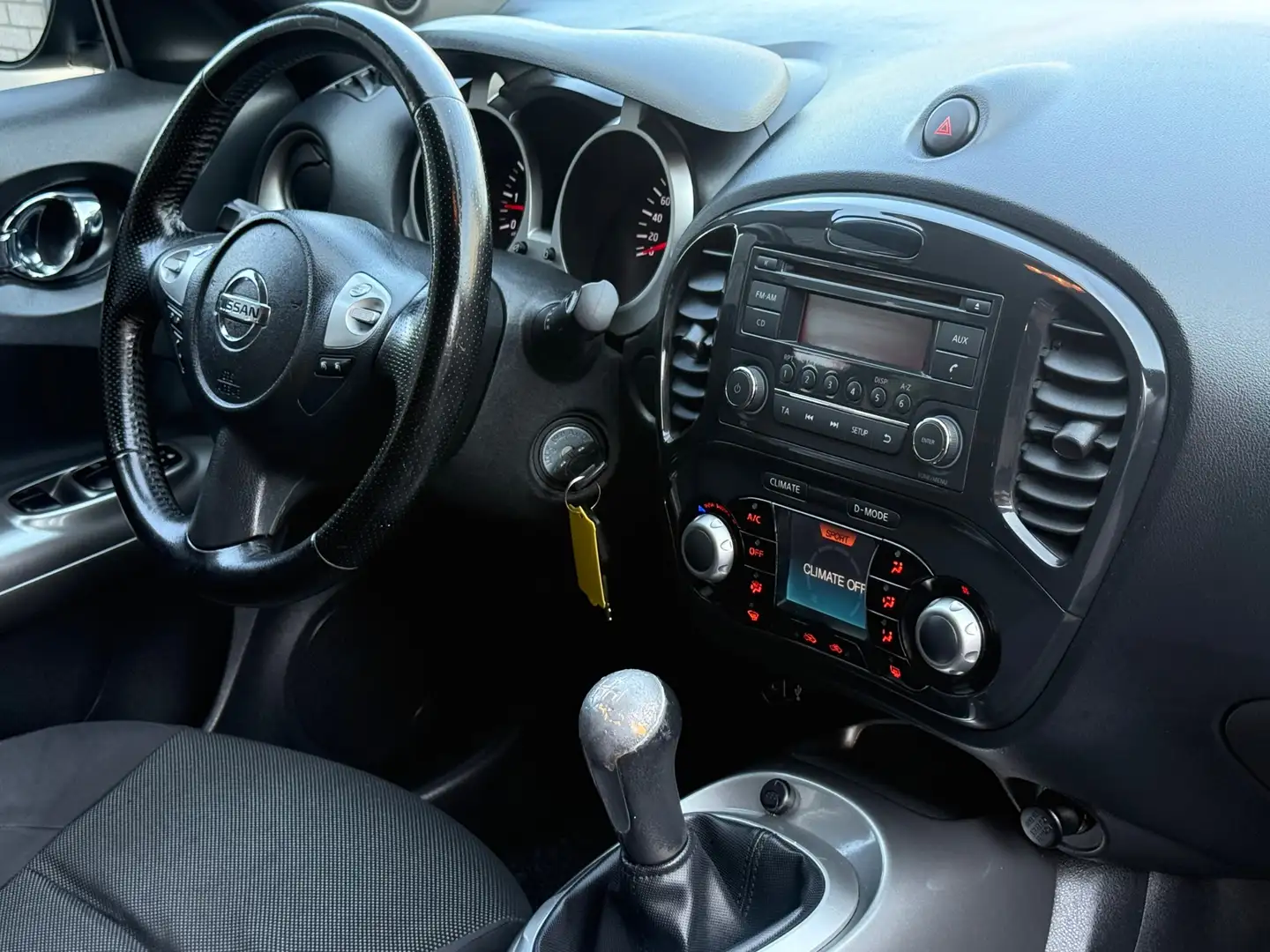Nissan Juke 1.6 Acenta Eco Airco Pdc Cruise Nieuwe Apk Negro - 2