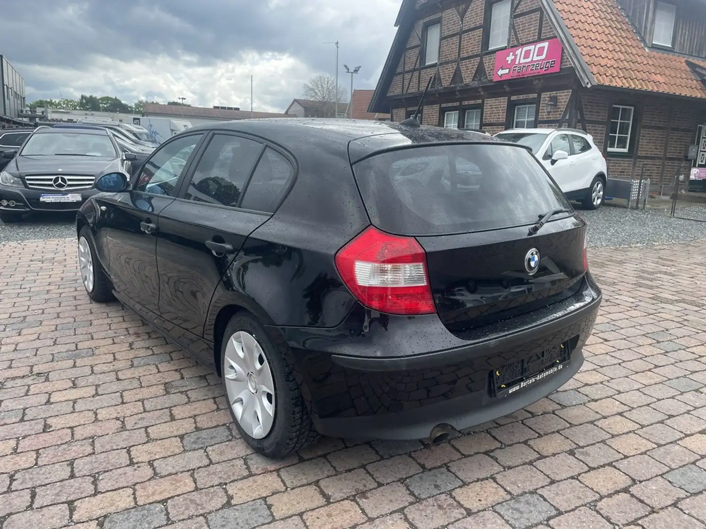 BMW 116 i, Klimaanlage, 8-Fach bereift Negru - 2