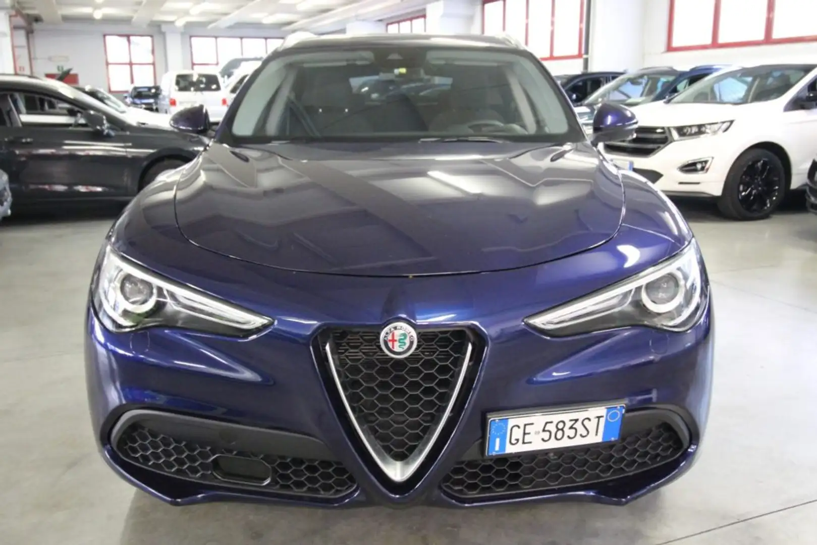 Alfa Romeo Stelvio 2.2 Turbodiesel 190 CV AT8 RWD Business Blauw - 1