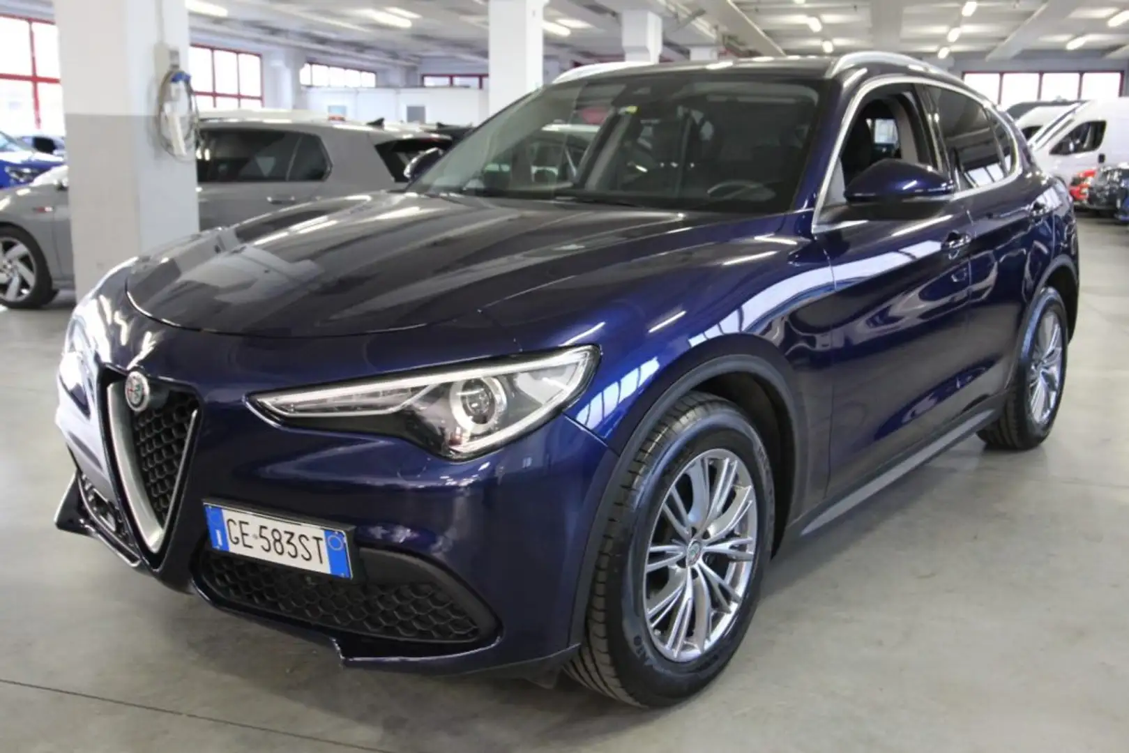 Alfa Romeo Stelvio 2.2 Turbodiesel 190 CV AT8 RWD Business Blauw - 2