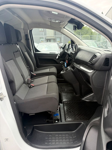 Citroen Jumpy Kasten Kamera, AppleCarPlay Androit — photo 12