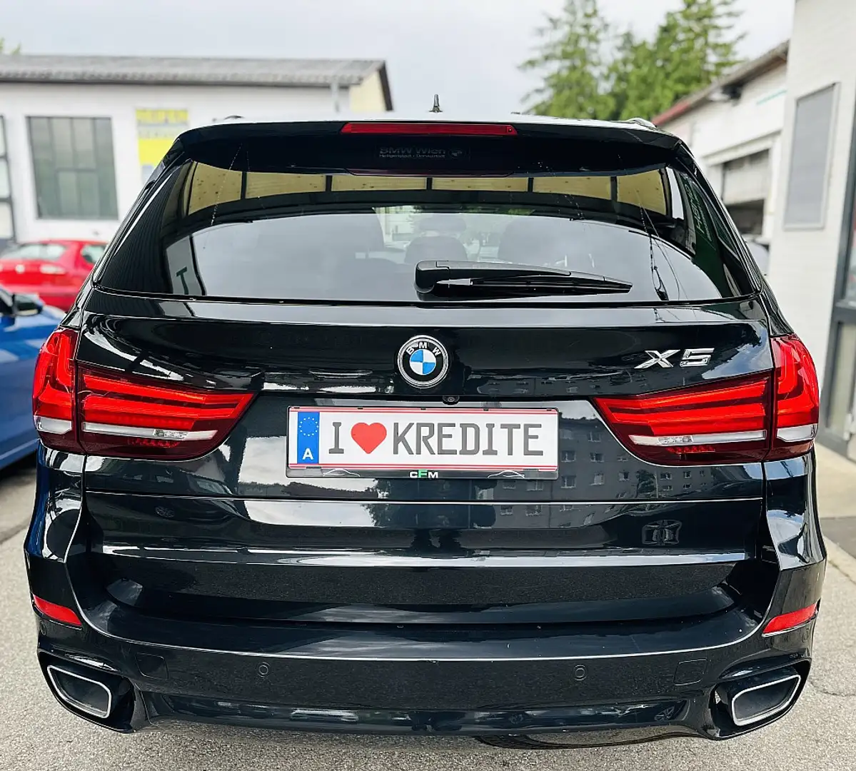 BMW X5 xDrive30d Aut. Zwart - 2