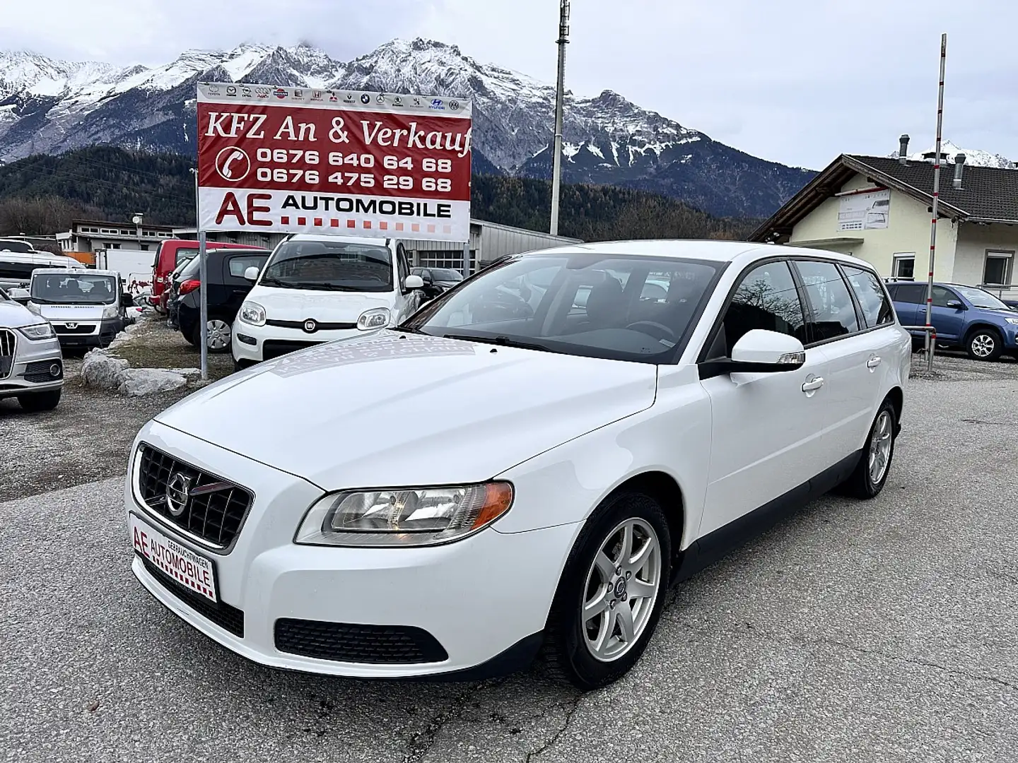 Volvo V70 1,6 D Drive Weiß - 1