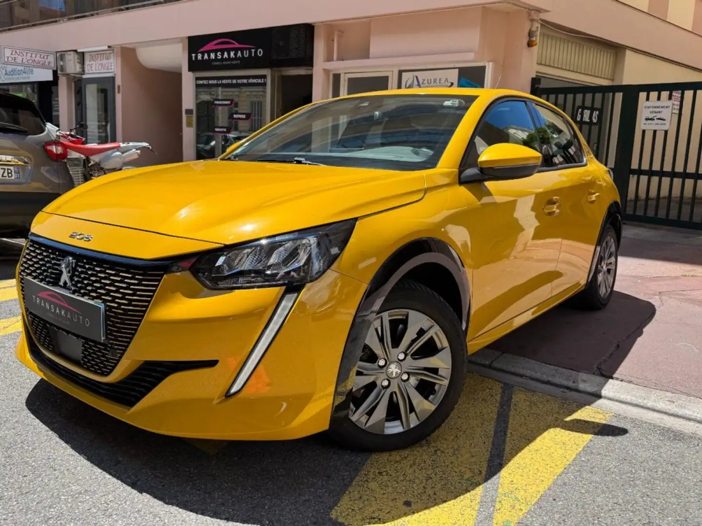 Peugeot 208 Electrique 50 kWh 136 Allure Jaune - 1