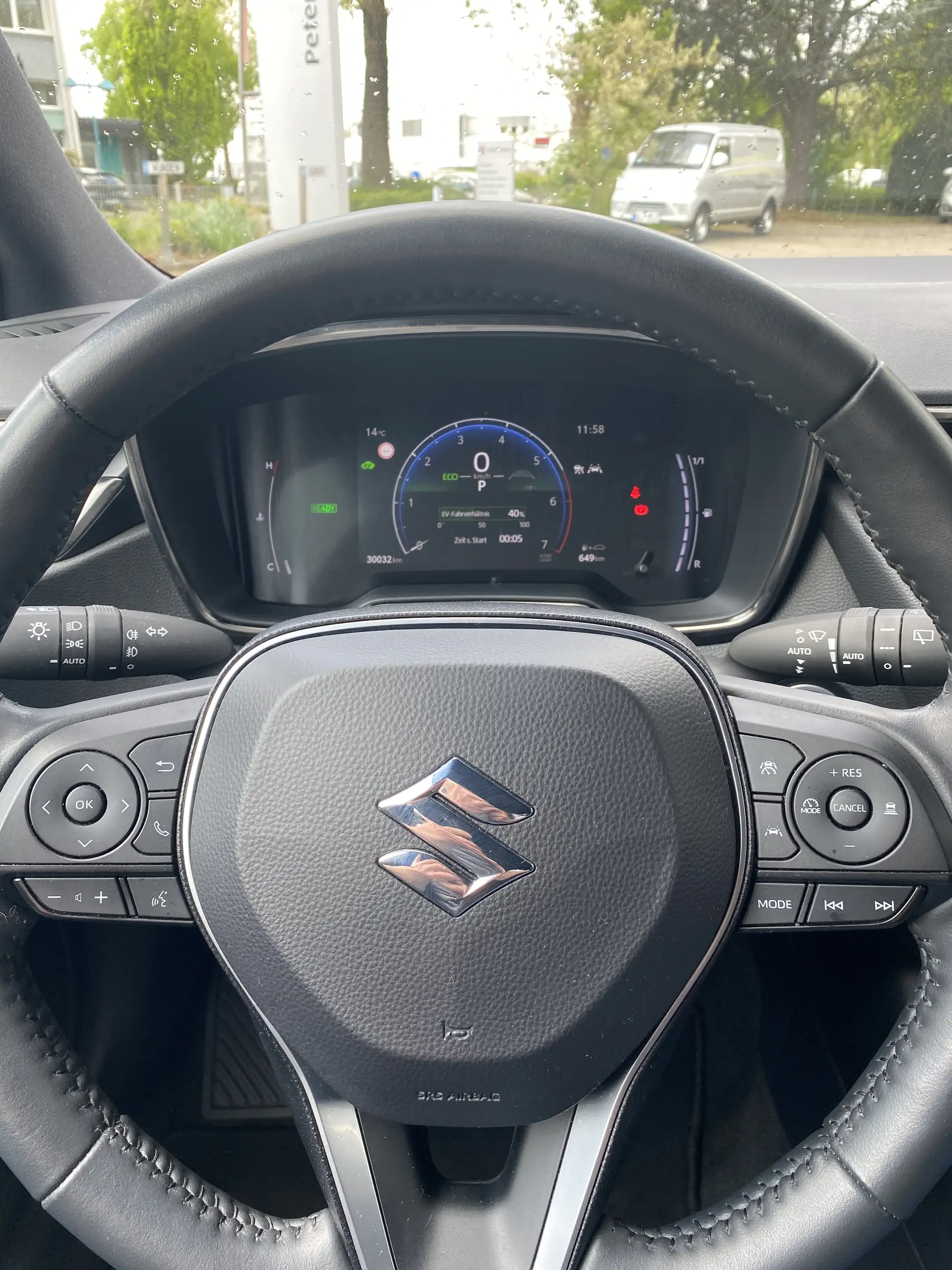 Suzuki Swace Swace 1.8 Hybrid CVT Comfort+ — photo 11