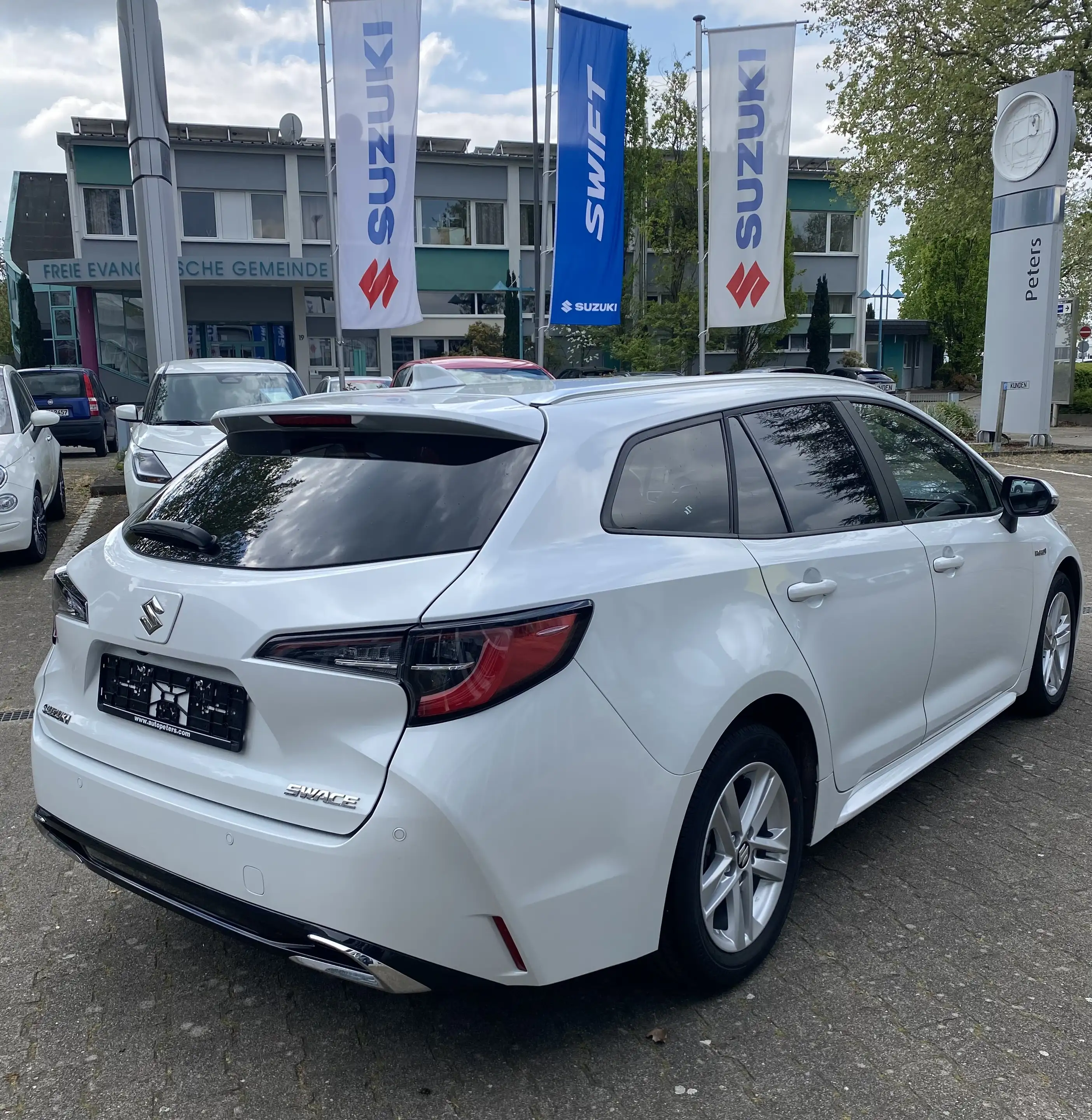 Suzuki Swace Swace 1.8 Hybrid CVT Comfort+ — photo 6