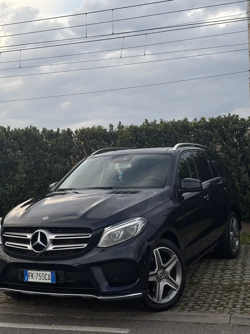 Mercedes-Benz GLE 250 d 9G-TRONIC AMG Line - 1