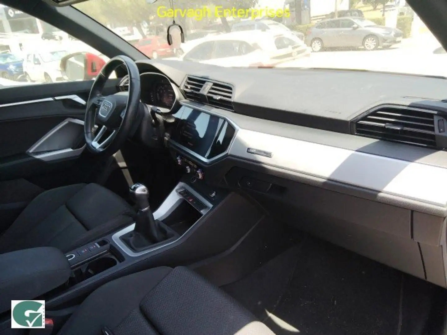 Audi Q3 35 TFSI S line Rojo - 2