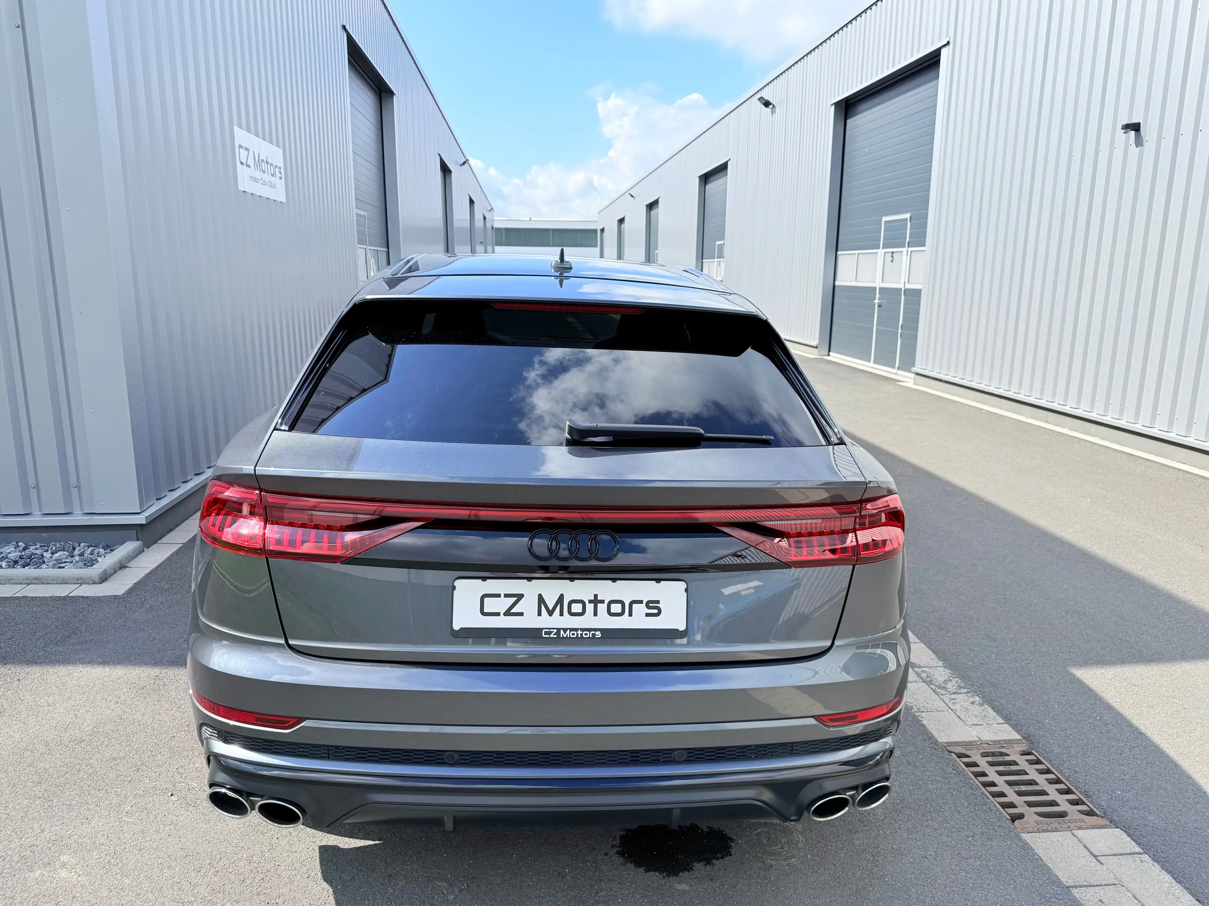 Audi SQ8 SQ8 4.0 TFSI quattro Matrix Panorama 23 Zoll — photo 6