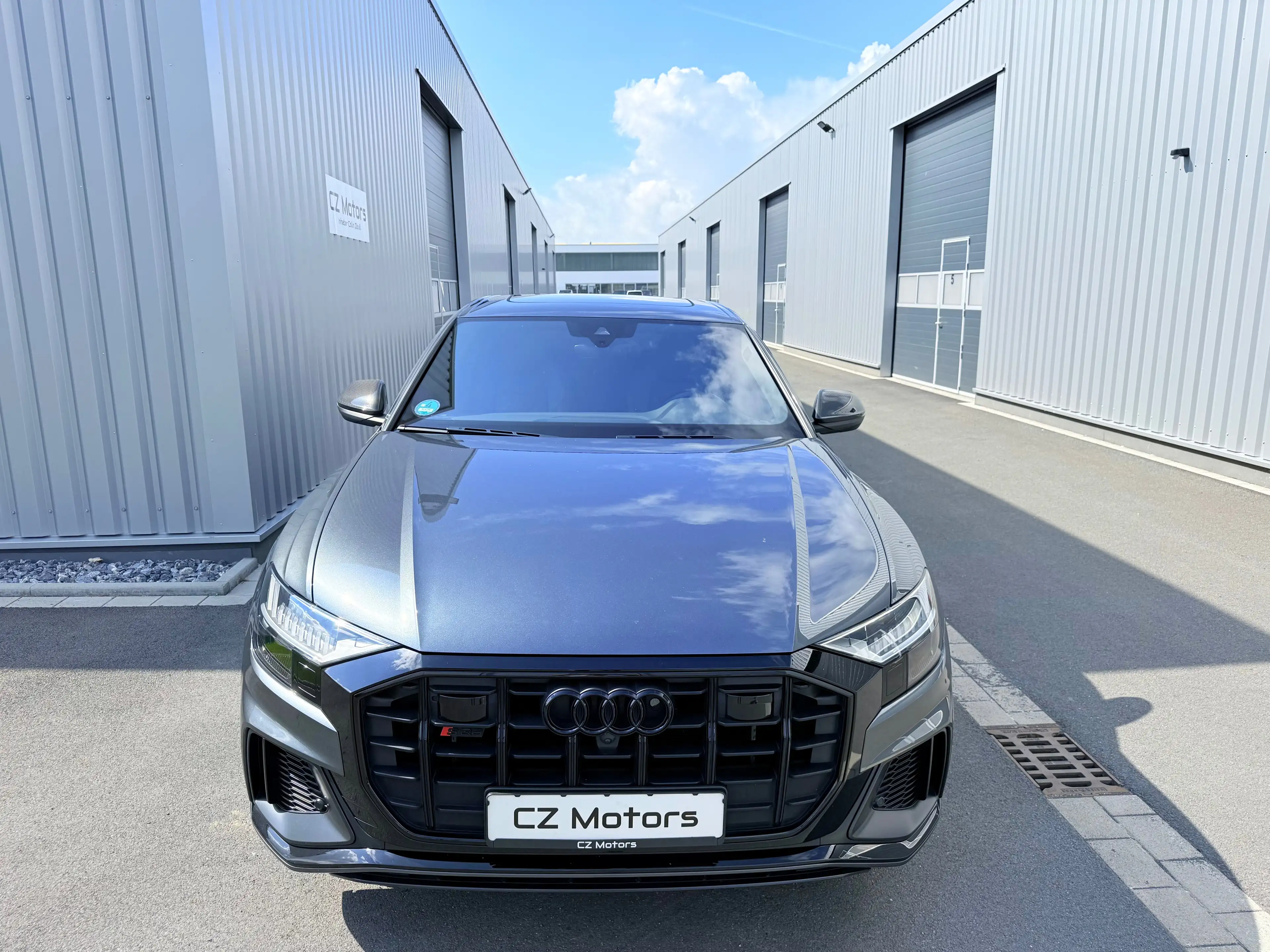 Audi SQ8 SQ8 4.0 TFSI quattro Matrix Panorama 23 Zoll — photo 5
