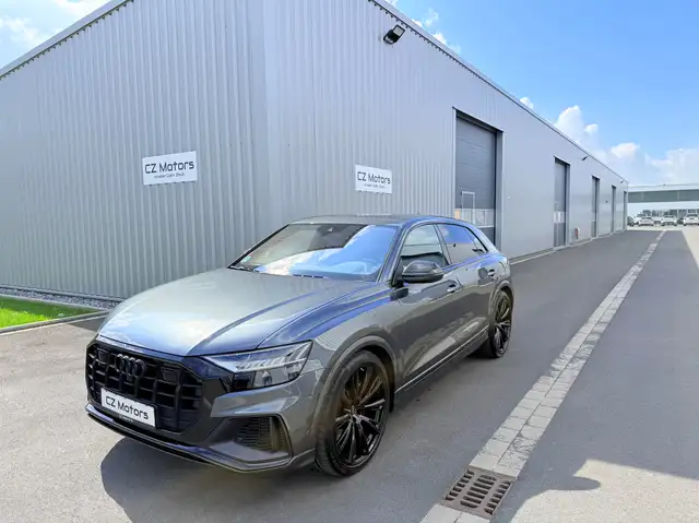Audi SQ8