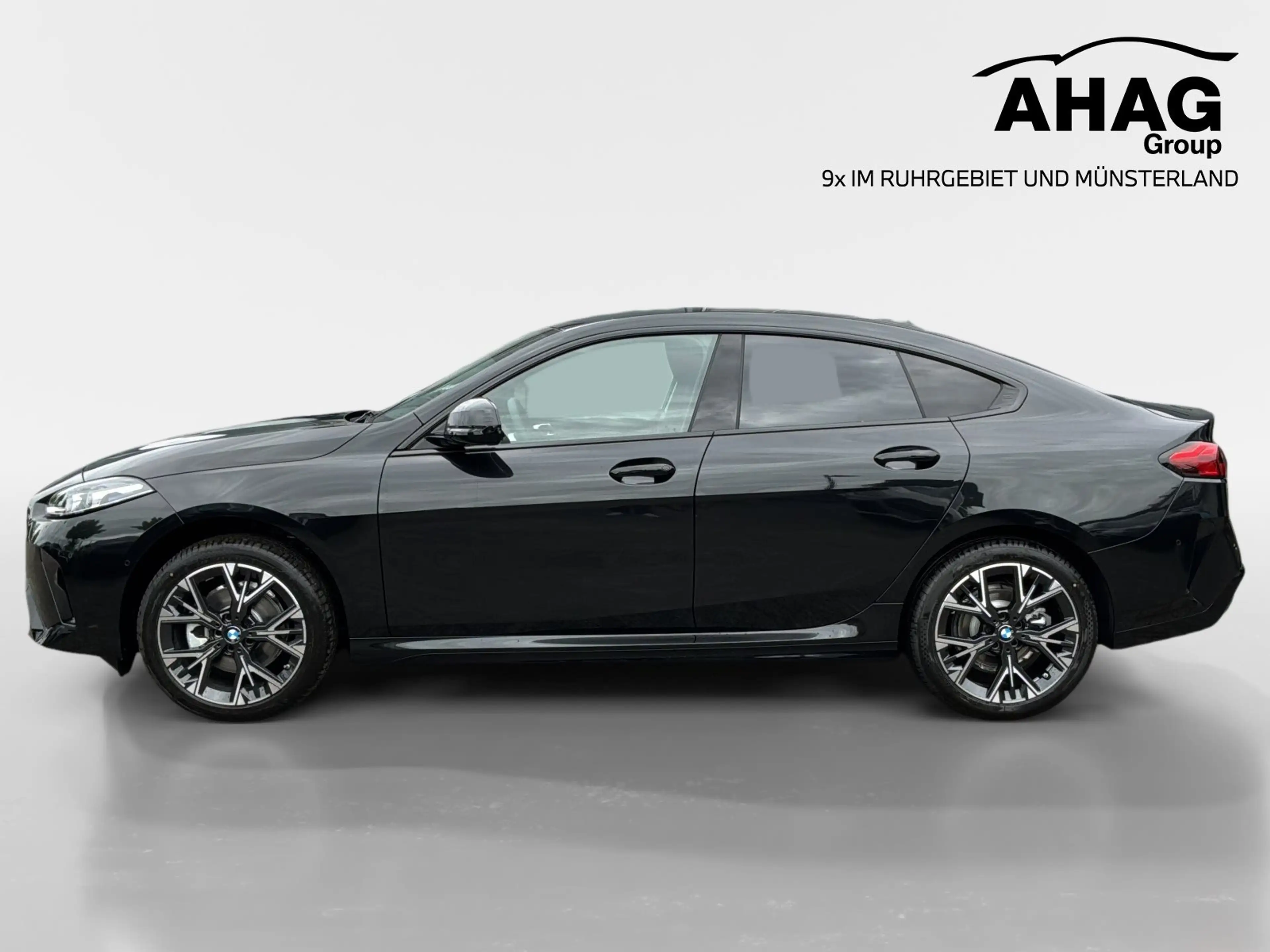 BMW 216 Gran Coupé — photo 6