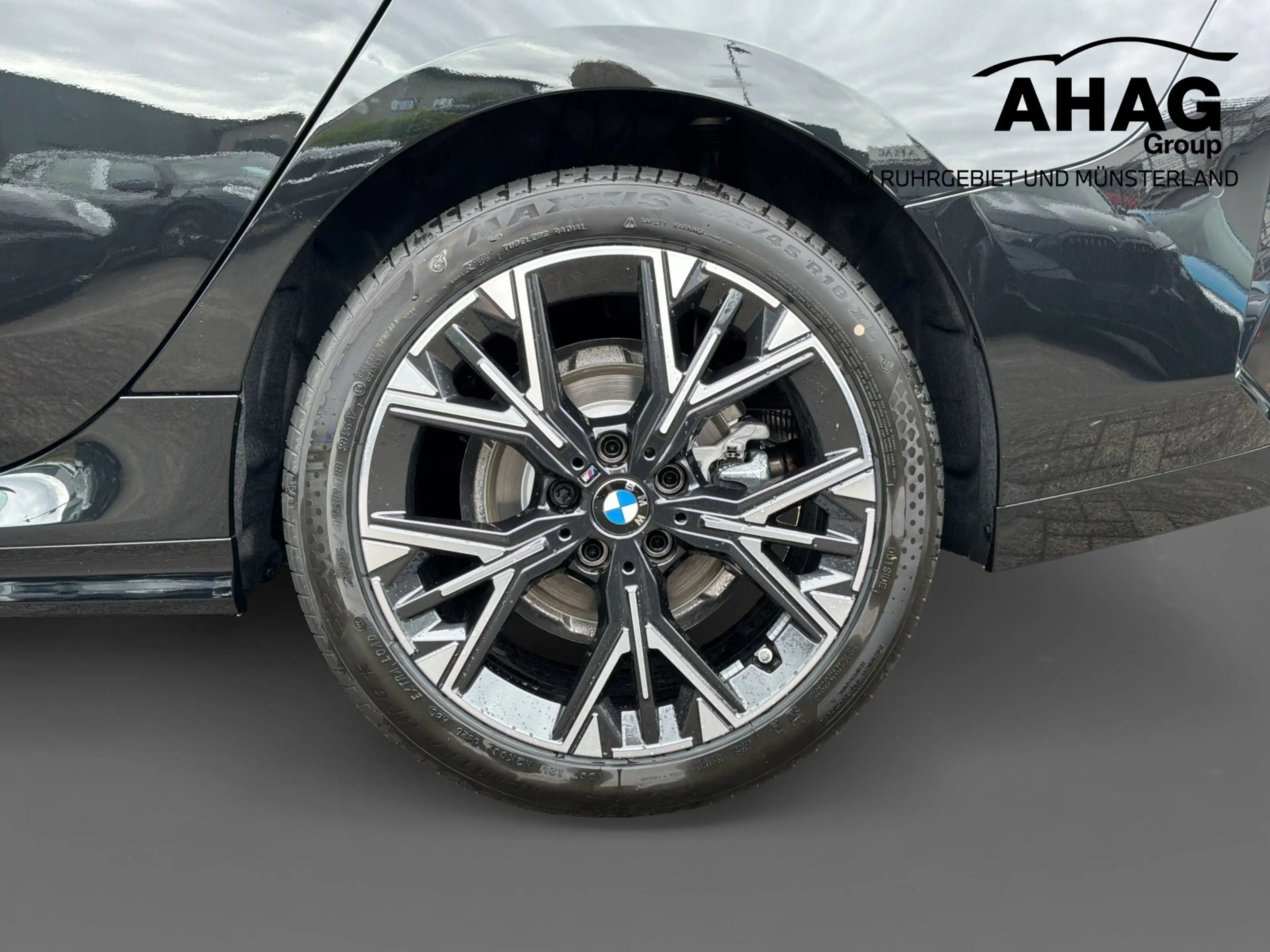 BMW 216 Gran Coupé — photo 12