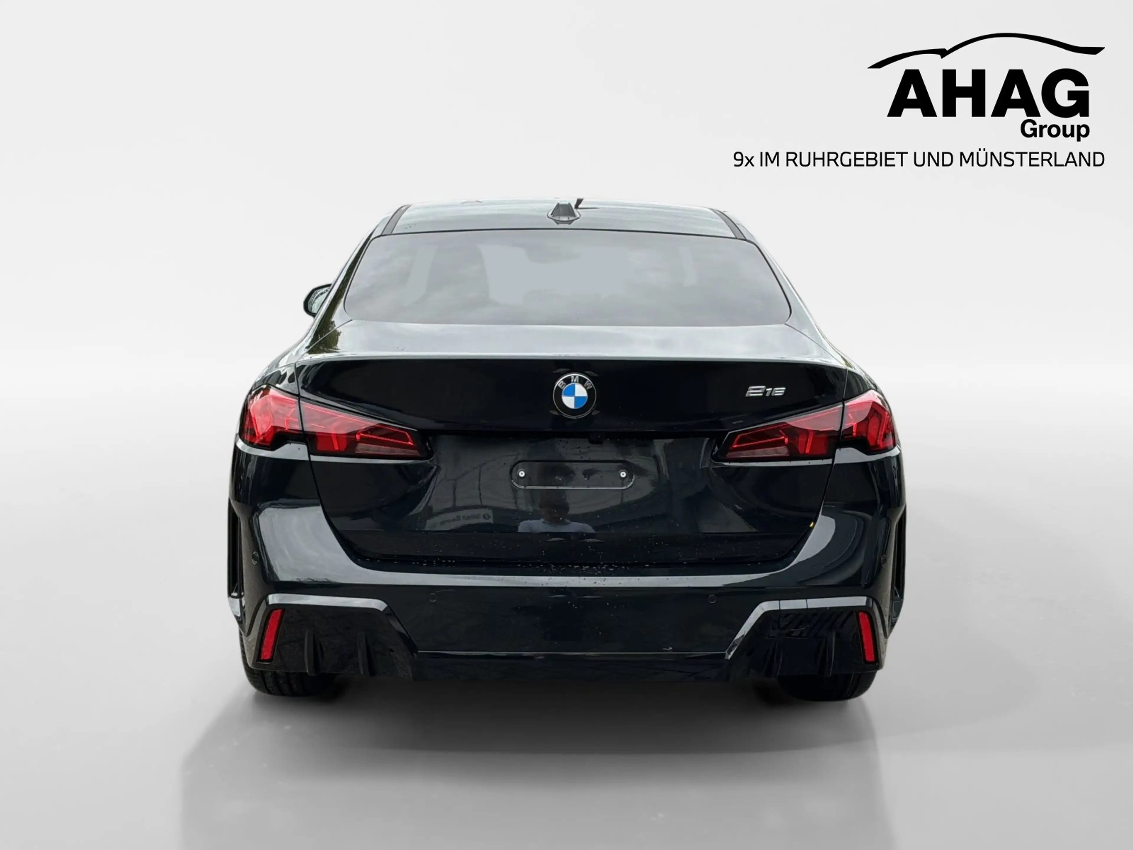 BMW 216 Gran Coupé — photo 5