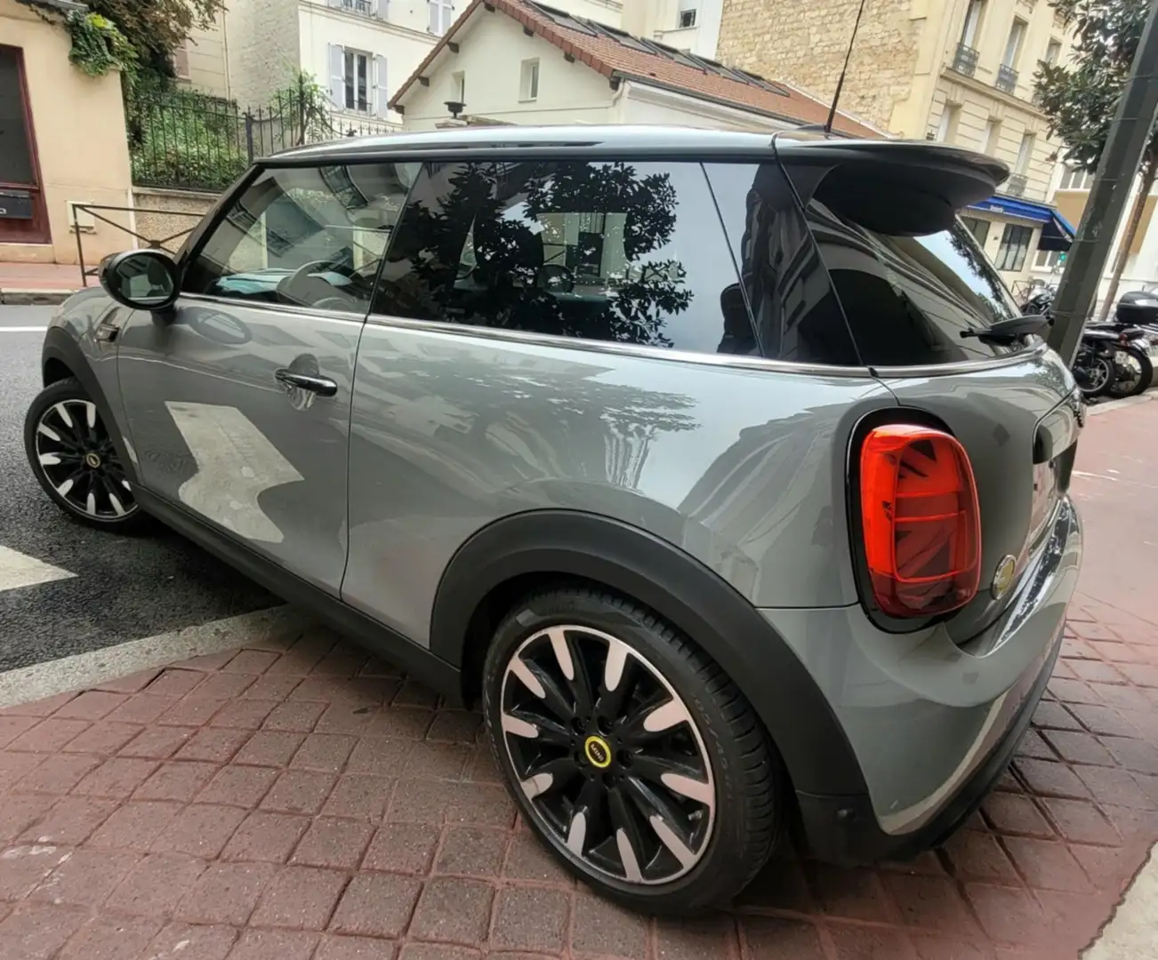 MINI Cooper SE Edition Camden Harman Kardon Gri - 2