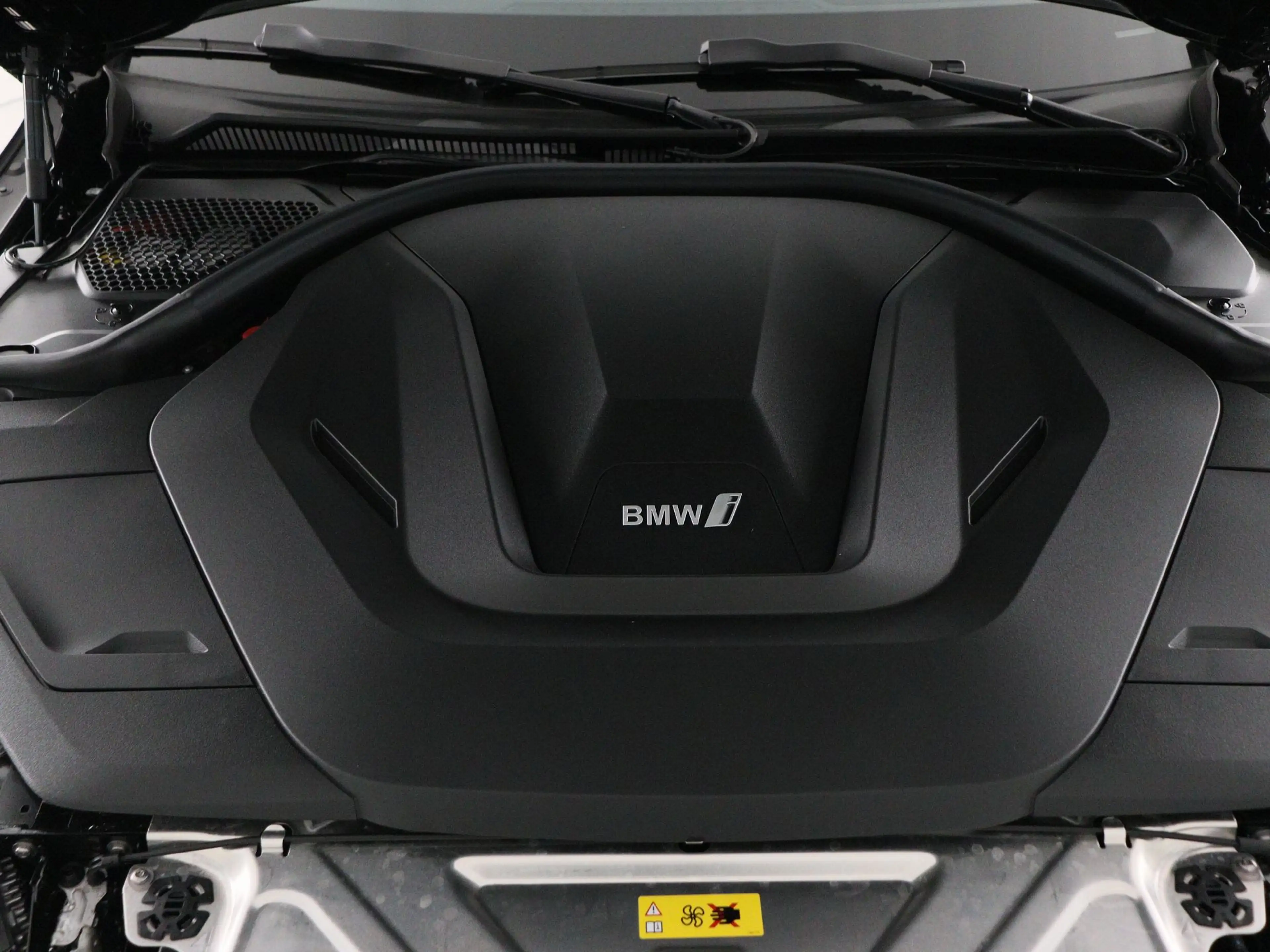 BMW i4 M60 84 kWh — photo 5