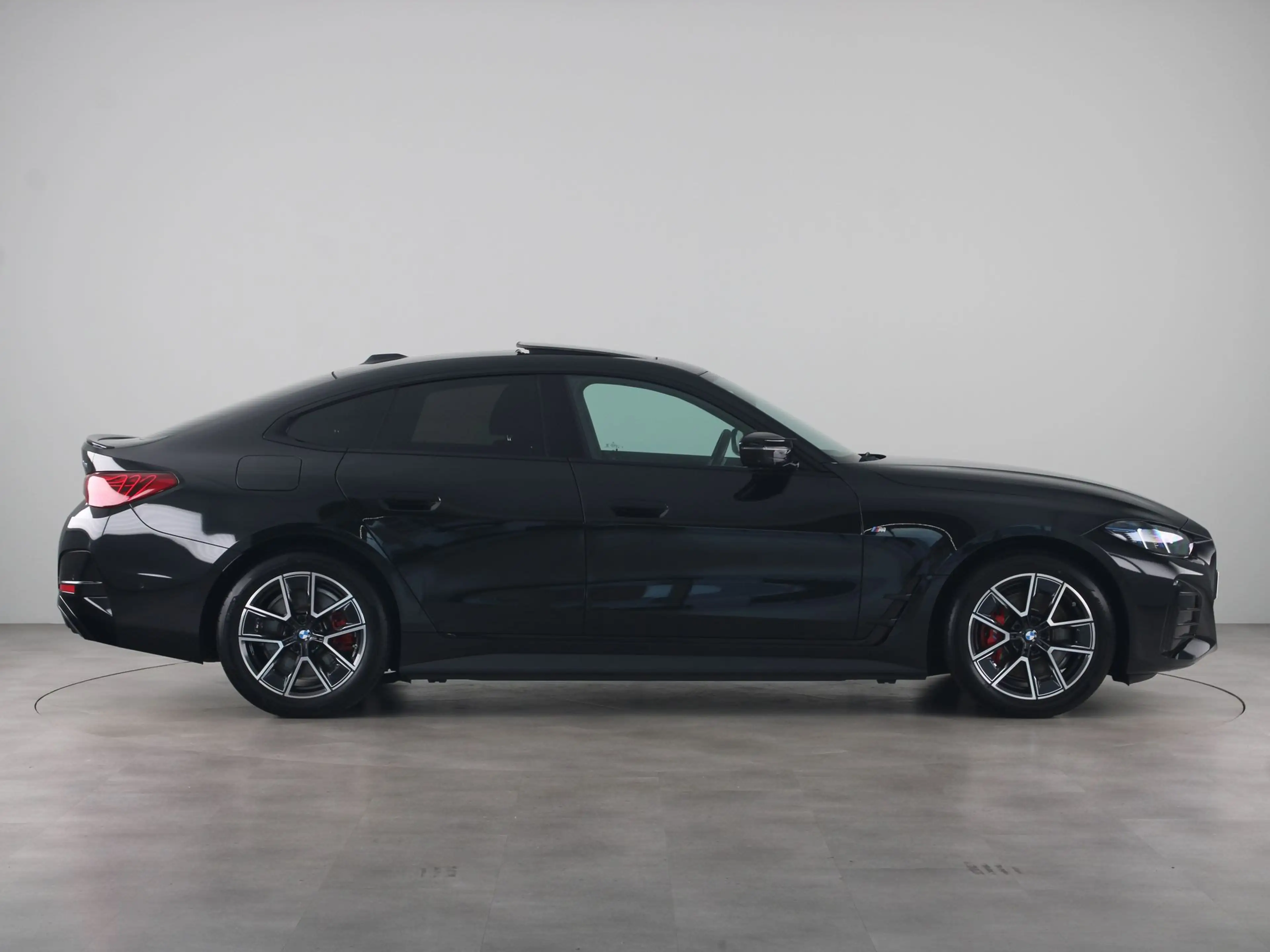BMW i4 M60 84 kWh — photo 9