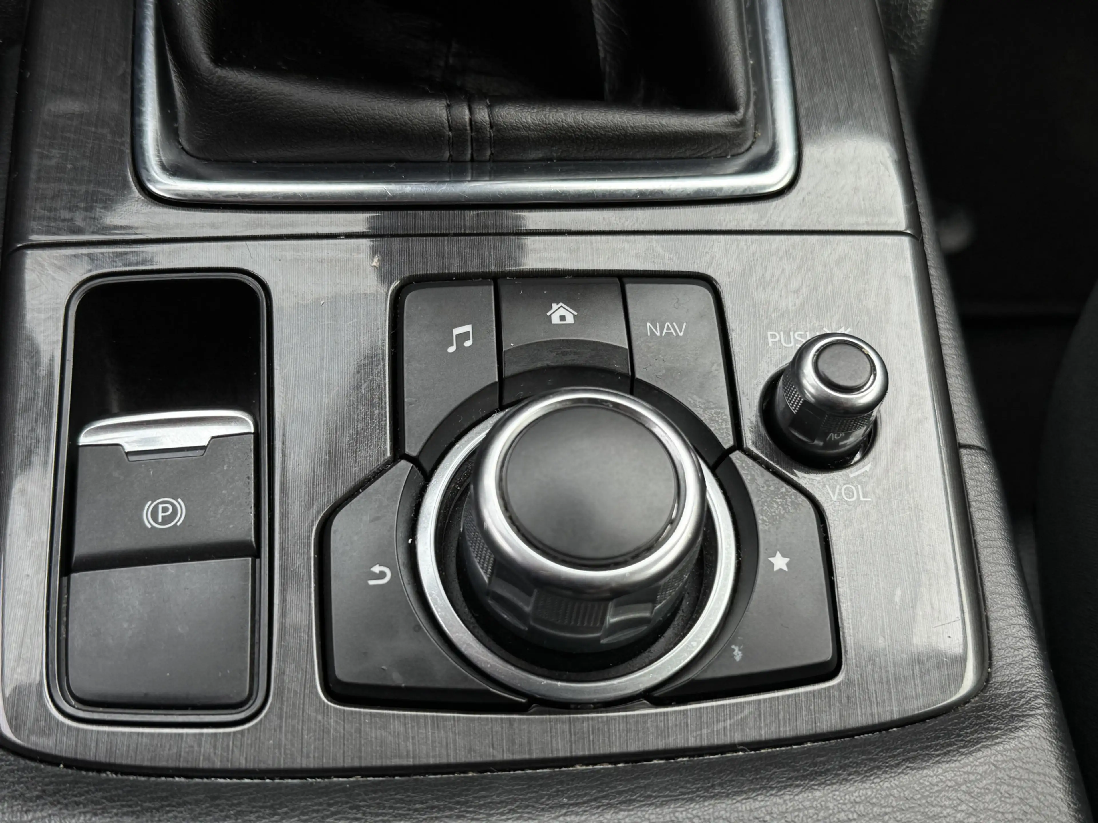 Mazda CX-5 2.0 SkyActiv-G 165 Skylease 2WD Navi Camera — photo 11