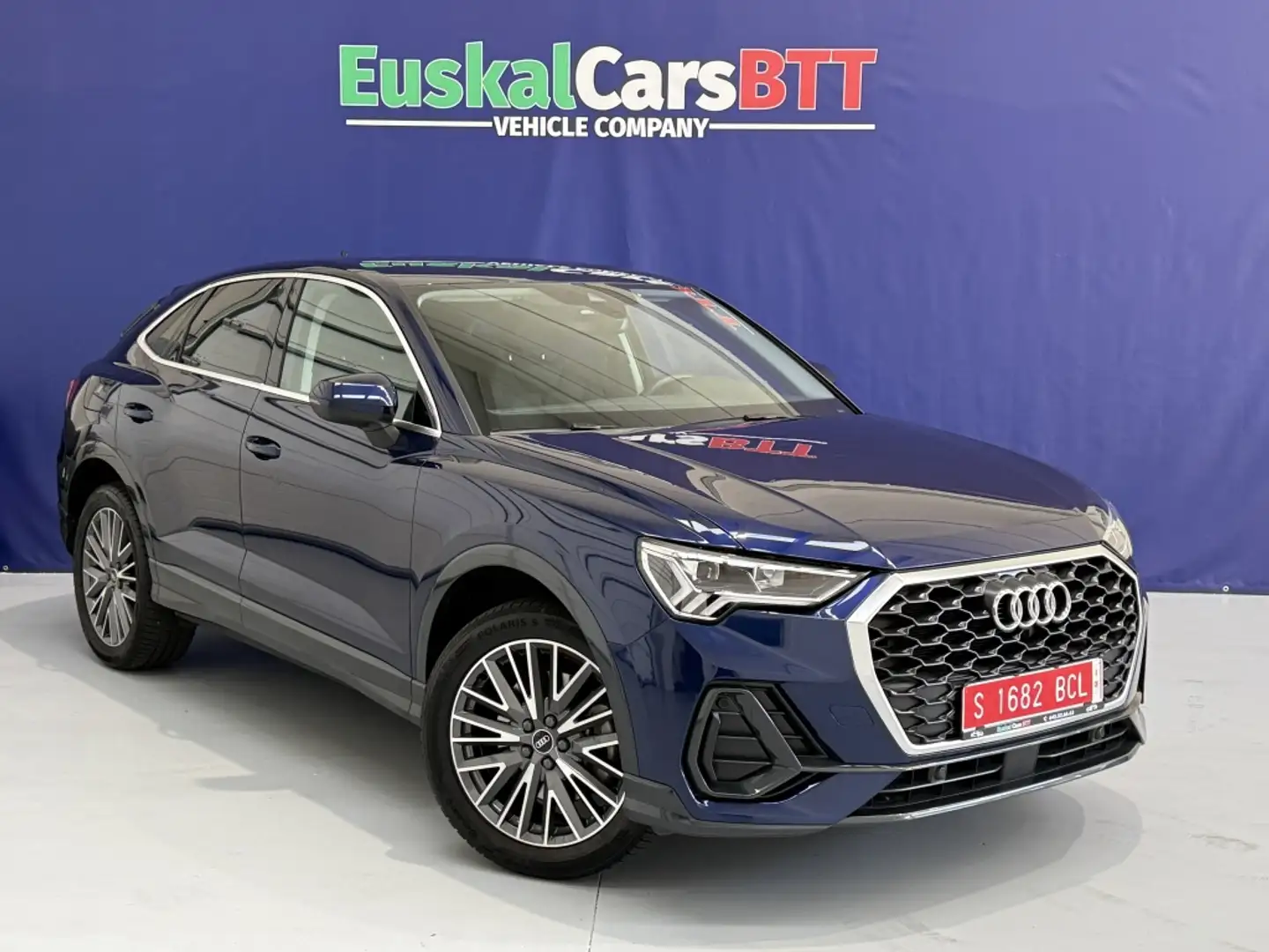 Audi Q3 Sportback 45 TFSIe Advanced S-tronic Azul - 2