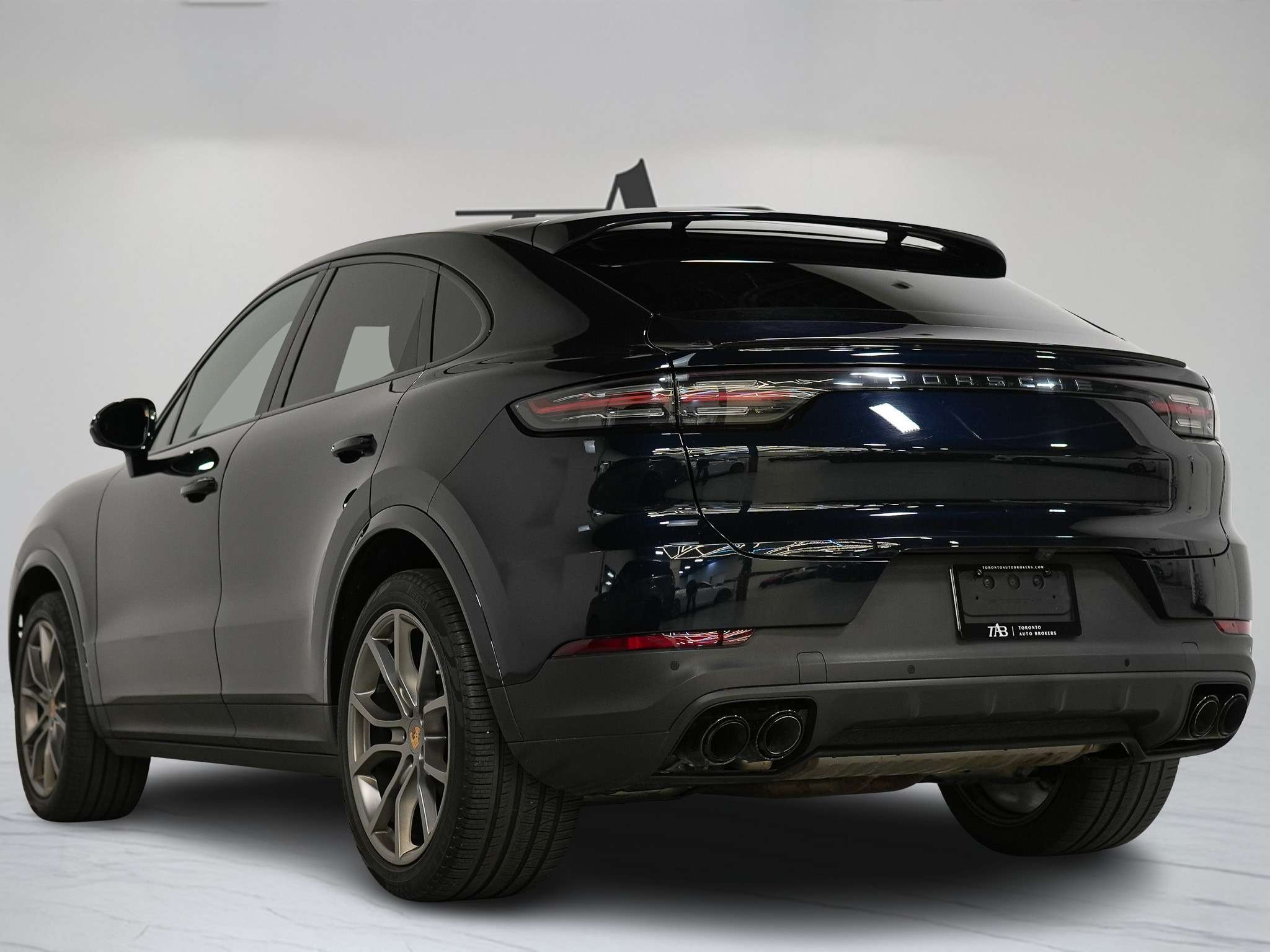 used 2021 Porsche Cayenne car, priced at $58,900
