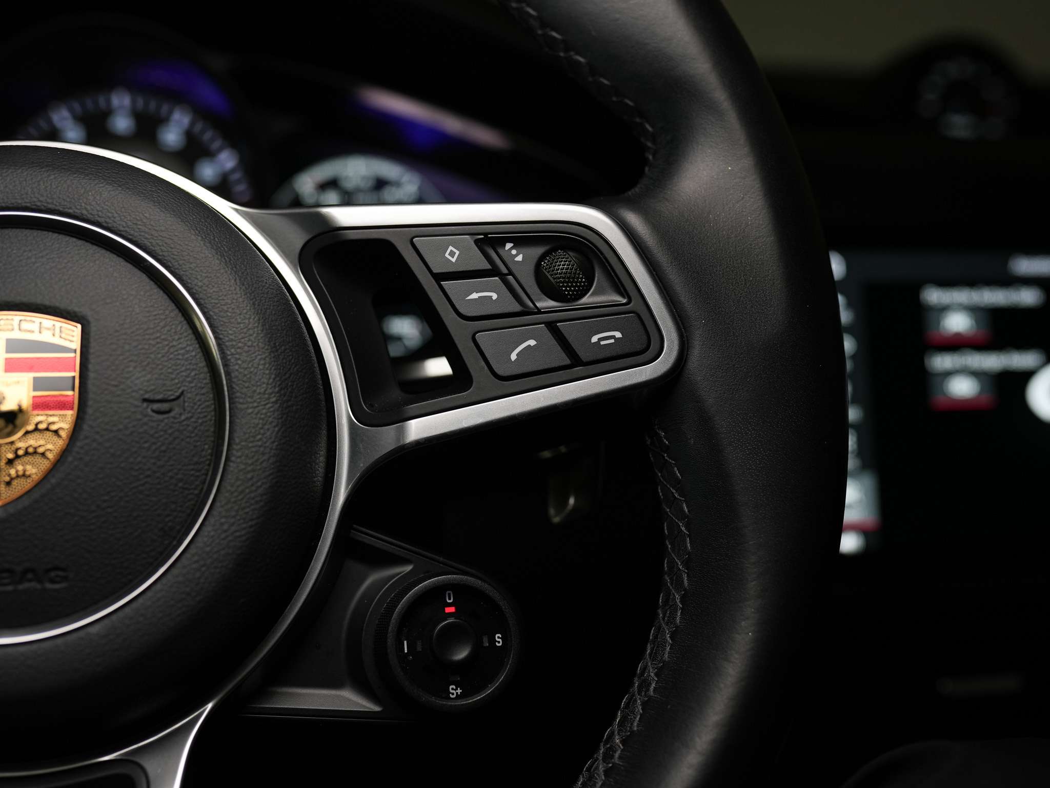 used 2021 Porsche Cayenne car, priced at $58,900